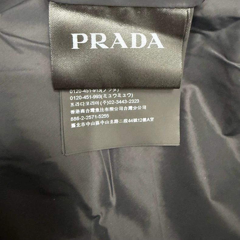 Prada Prada Black Lambskin Triangle Logo Trench Coat Size US M / EU 48-50 / 2 - 5 Thumbnail