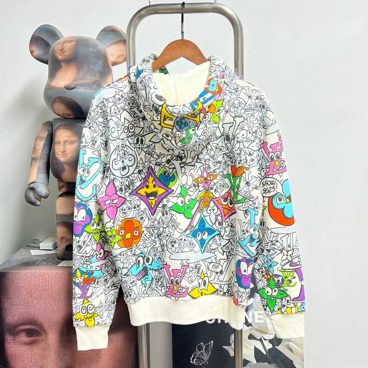 Louis Vuitton Louis Vuitton Comic Print Hoodie O1616 Size US XS / EU 42 / 0 - 2 Thumbnail