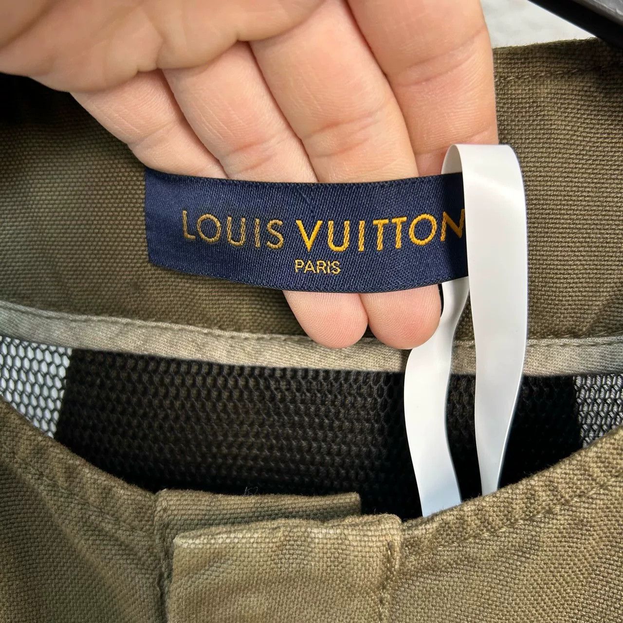 Louis Vuitton LV Limited Tactical Pocket Canvas Short Sleeve Size US L / EU 52-54 / 3 - 3 Thumbnail