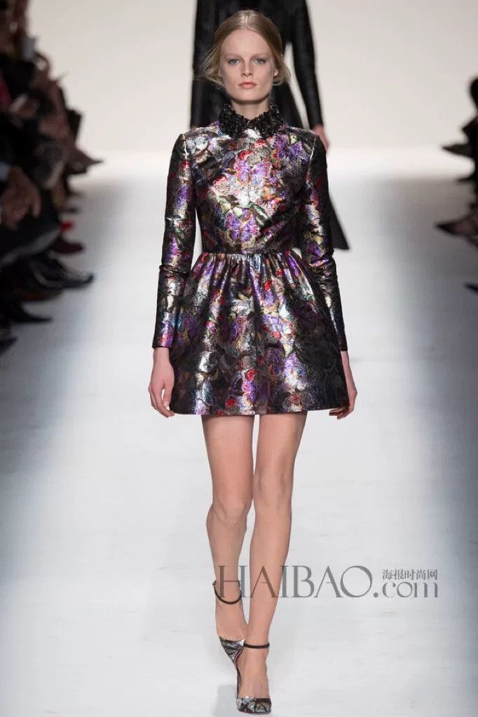 Valentino Valentino Gold Butterfly Embroidered Dress Size US 38 / EU 54 - 3 Thumbnail