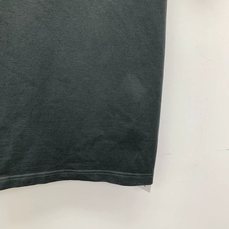 Louis Vuitton Louis Vuitton Green Logo Gradient T-shirt Size US XL / EU 56 / 4 - 4 Thumbnail