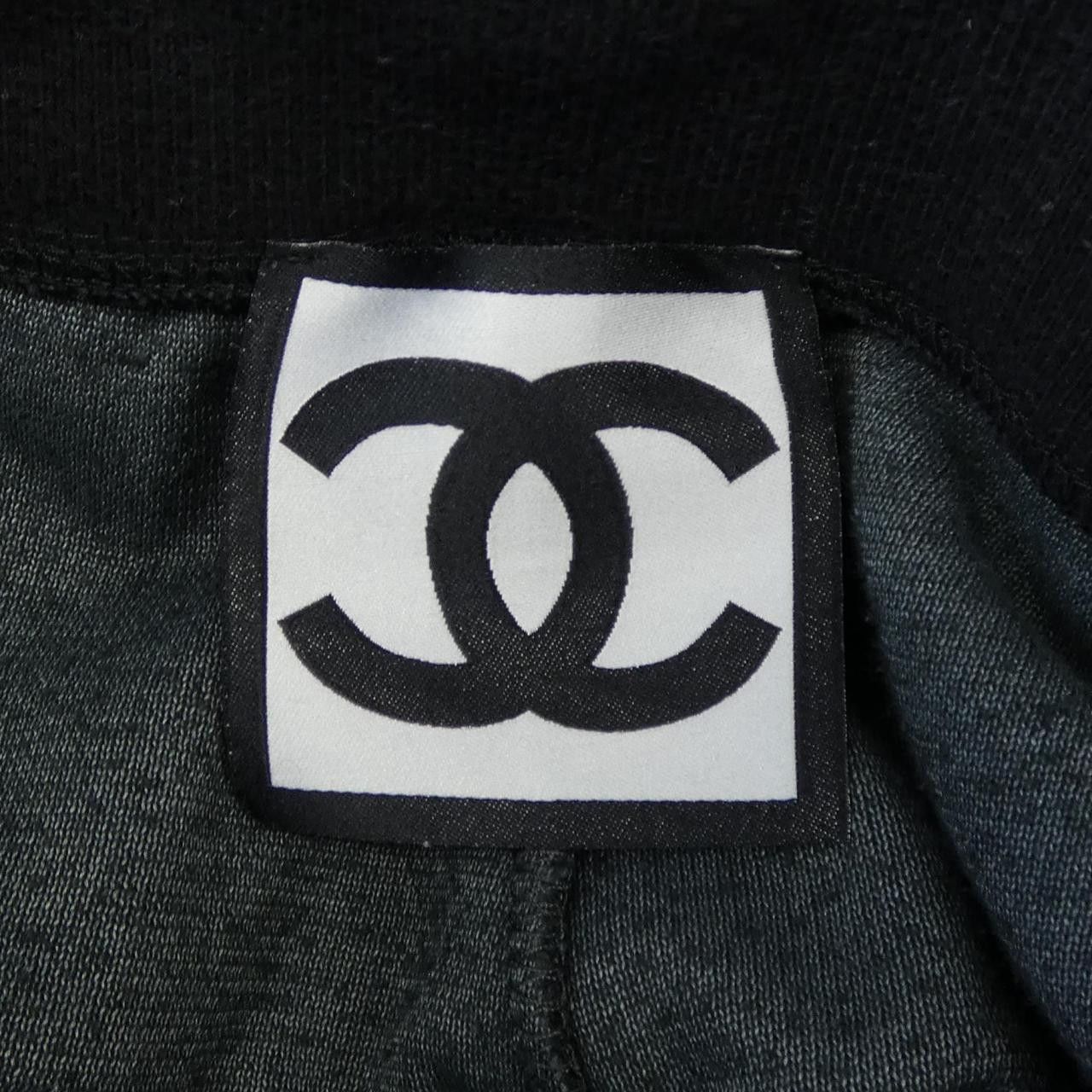 Chanel Chanel Chanel P34164K01049 Shorts Others Shorts P34164K01049 DUTY FREE for USA Size ONE SIZE - 5 Thumbnail