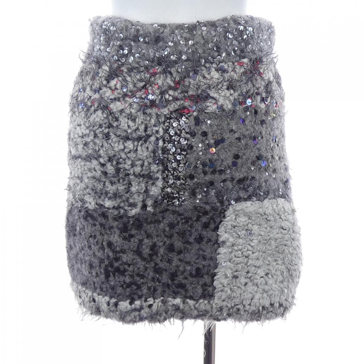 Chanel Chanel Chanel P39843K02829 Cashmere Blend Skirt Others Skirts P39843K02829 DUTY FREE for USA Size ONE SIZE - 2 Thumbnail