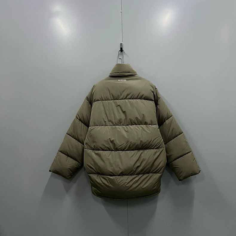 Balenciaga Balenciaga Solid Stand Collar Puffer Coat Size US L / EU 52-54 / 3 - 2 Thumbnail