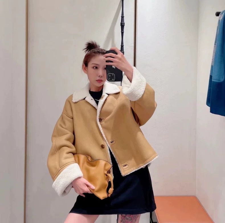 Loewe Loewe Shearling Short Coat 2022 Size US XS / EU 42 / 0 - 7 Thumbnail