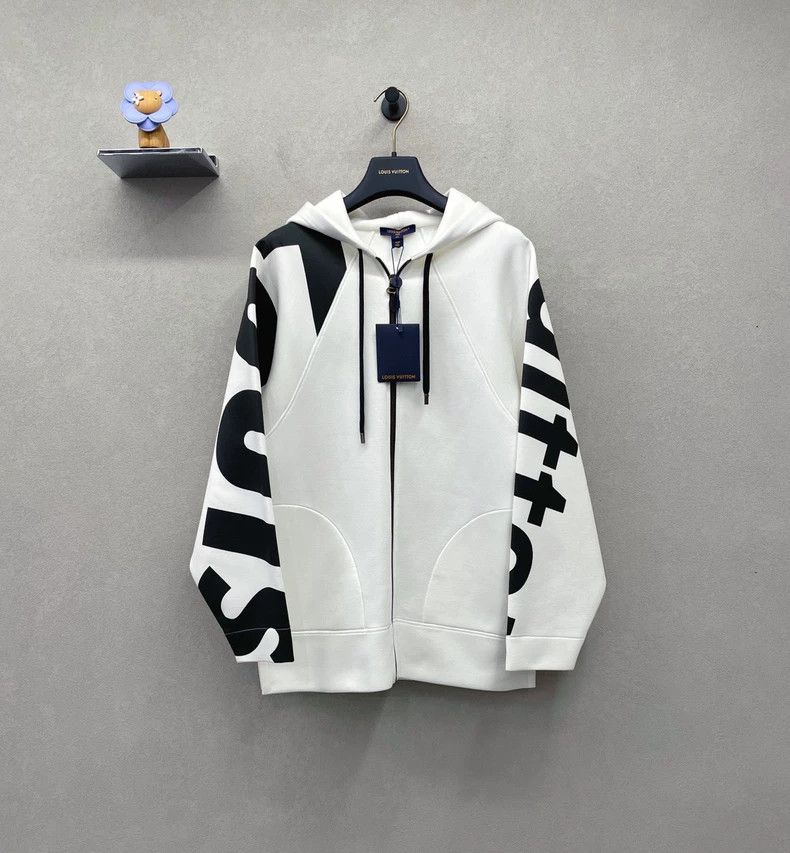 Louis Vuitton Louis Vuitton White Logo Print Jacket Size US XS / EU 42 / 0 - 2 Thumbnail