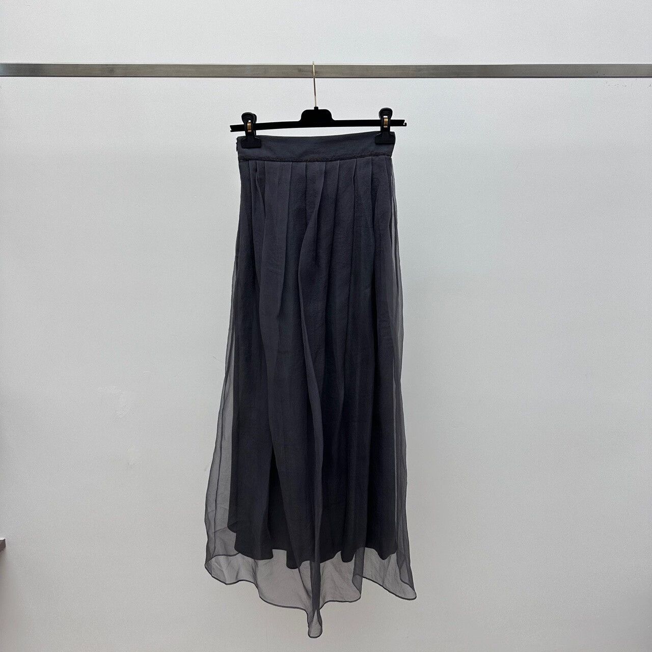 Brunello Cucinelli Brunello Cucinelli Gray Tulle Skirt Size US 36 / EU 52 - 2 Thumbnail