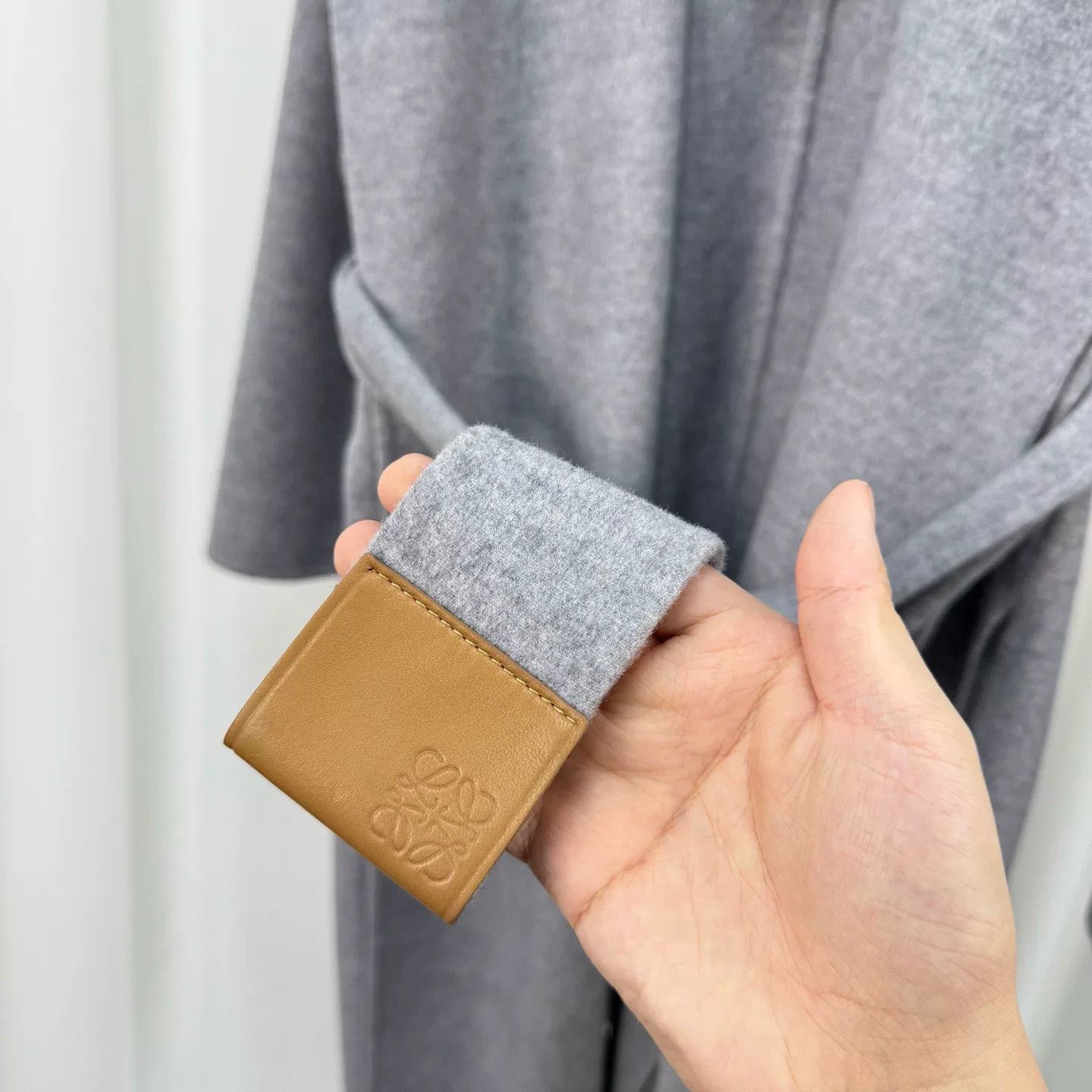 Loewe Loewe Gray Cashmere Coat with Belt Size US XS / EU 42 / 0 - 5 Thumbnail