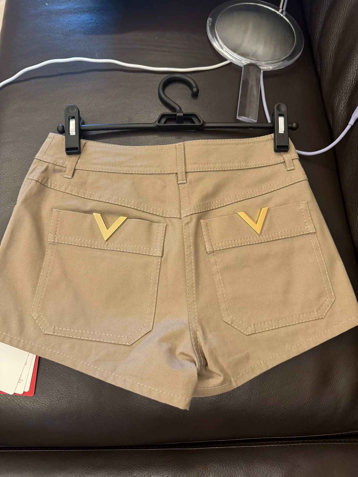 Valentino Valentino New Size 36 Shorts Size US 36 / EU 52 - 2 Thumbnail