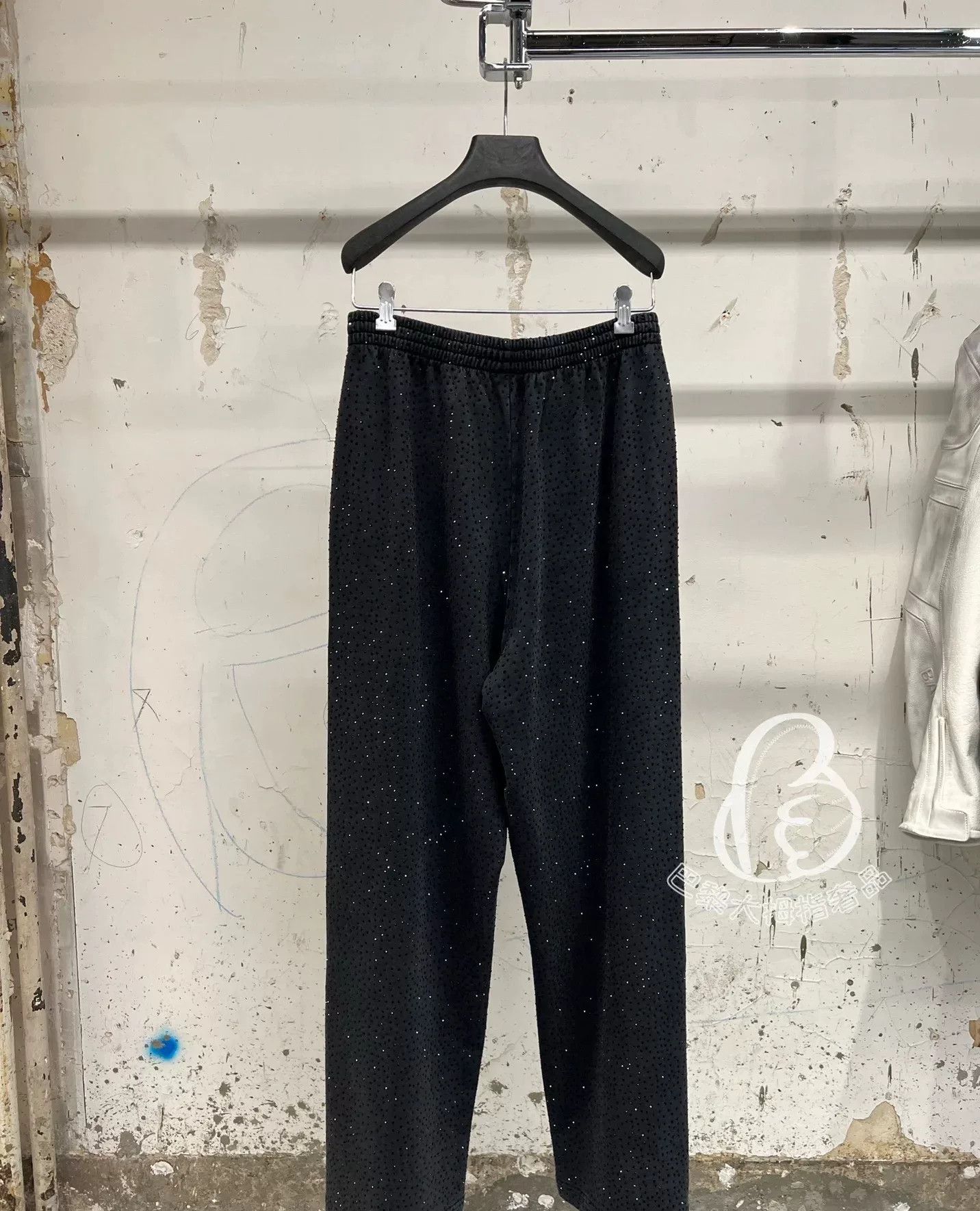 Balenciaga Balenciaga Rhinestone Embellished Wide-Leg Pants Size US 26 / EU 42 - 2 Thumbnail