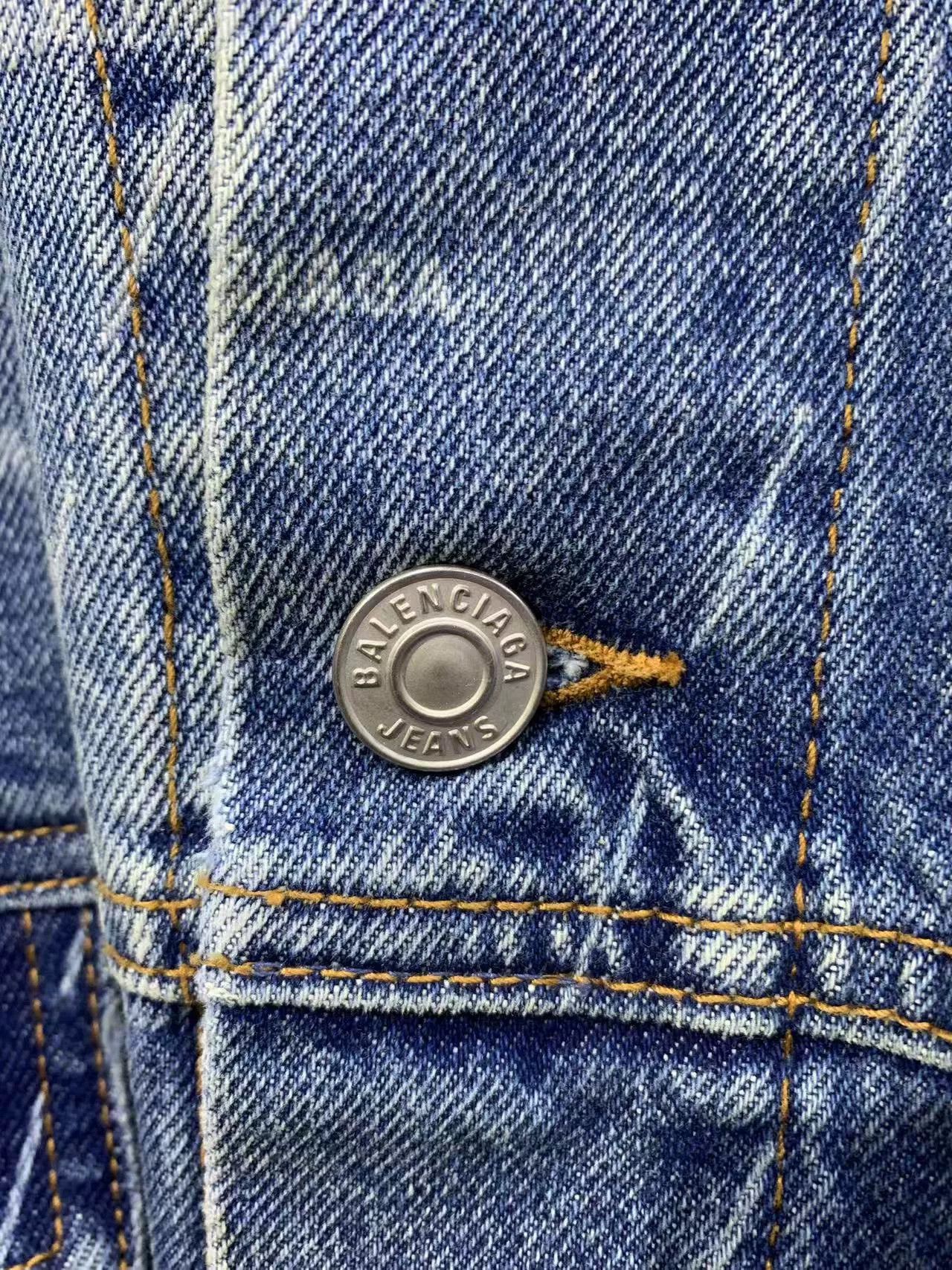 Balenciaga Balenciaga Denim Logo Print Casual Jacket Size US XL / EU 56 / 4 - 6 Thumbnail