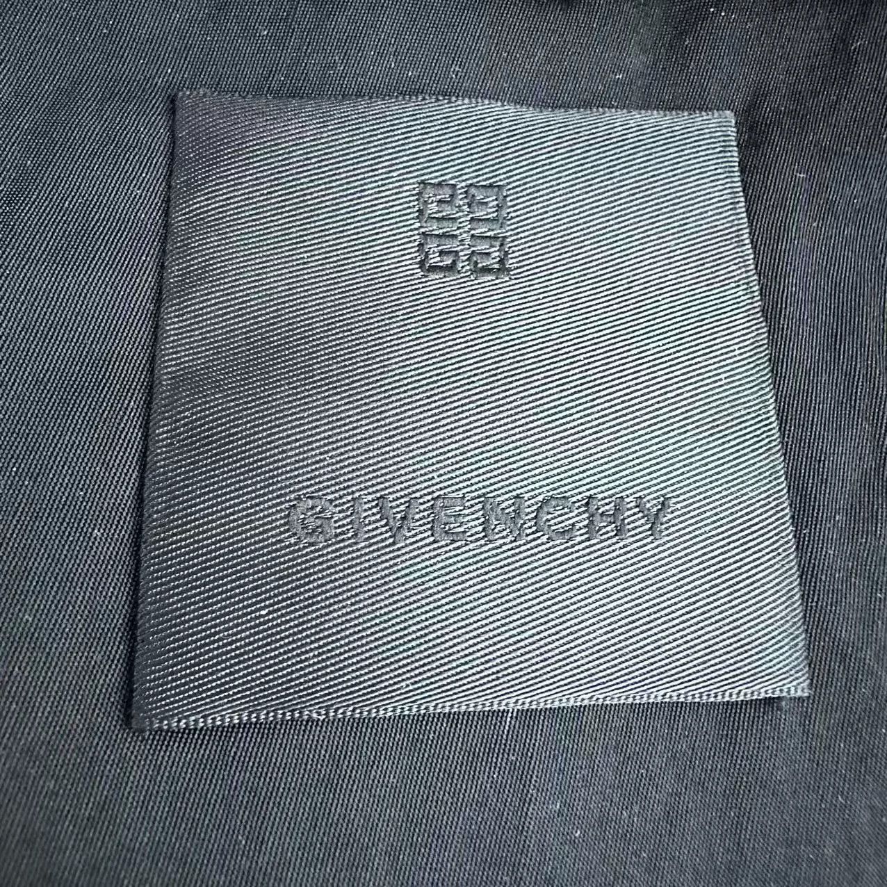 Givenchy Givenchy Black Heavy Down Coat Size US M / EU 48-50 / 2 - 5 Thumbnail