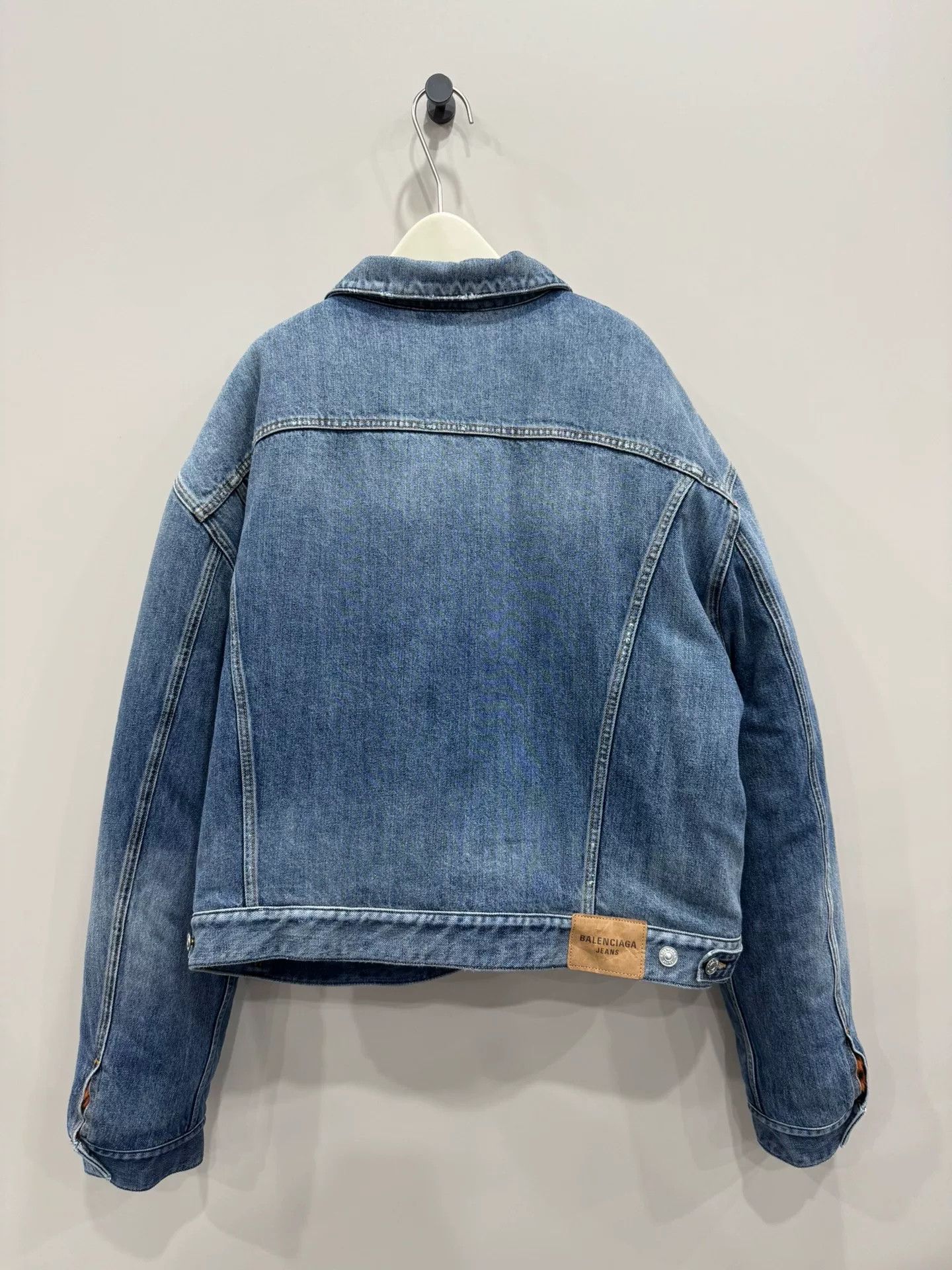 Balenciaga Balenciaga Tiger Denim Jacket Size US XL / EU 56 / 4 - 2 Thumbnail