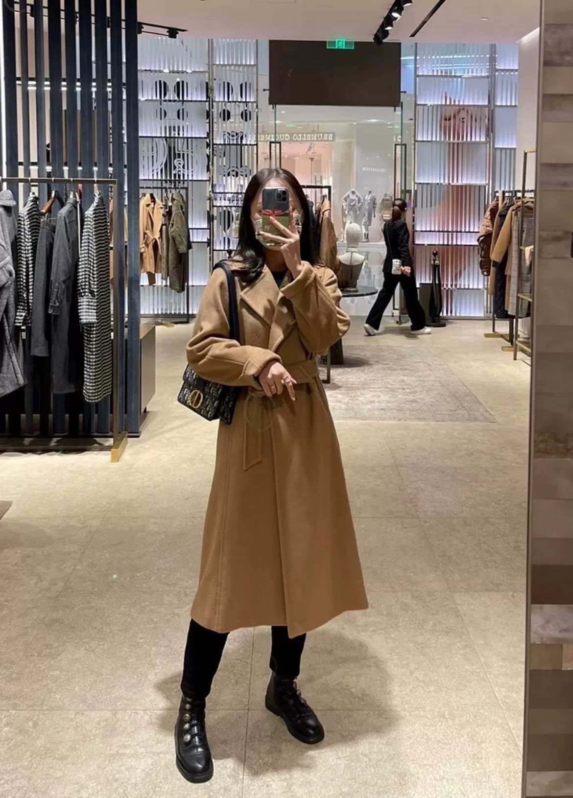 Max Mara beige belted long coat by MaxMara Size US M / EU 48-50 / 2 - 6 Thumbnail
