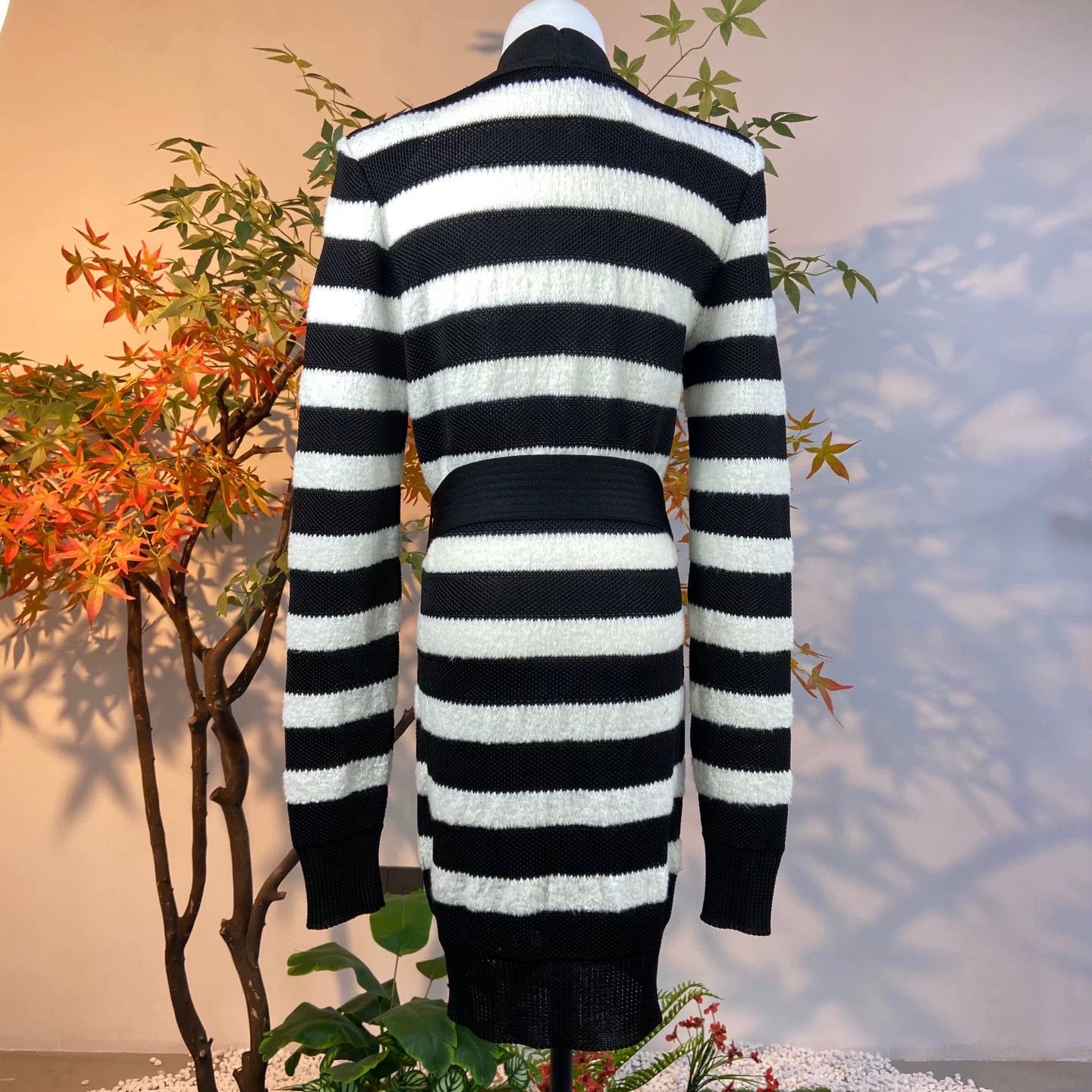 Balmain balmain black and white striped cardigan Size US S / EU 44-46 / 1 - 2 Thumbnail