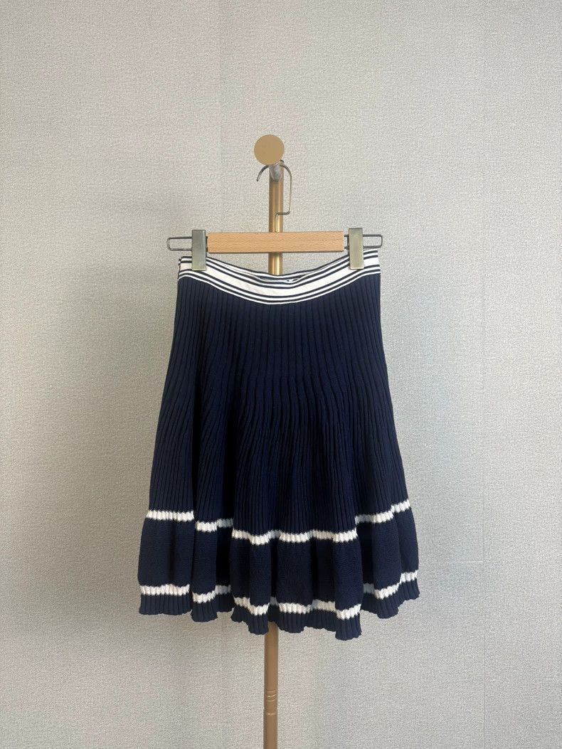 Chanel Chanel Navy Knit Letter Waist Skirt Size US 38 / EU 54 - 2 Thumbnail