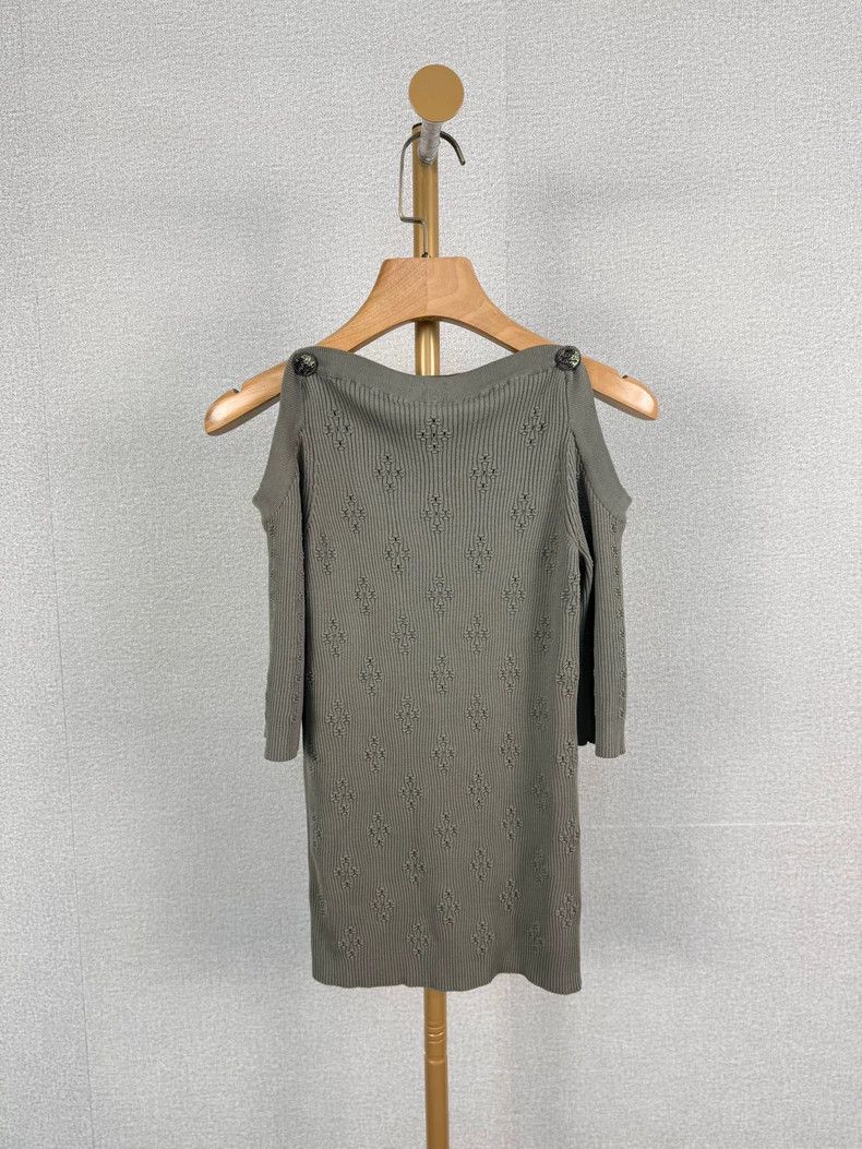 Chanel Chanel Off-the-Shoulder Knit Top Size US S / EU 44-46 / 1 - 2 Thumbnail
