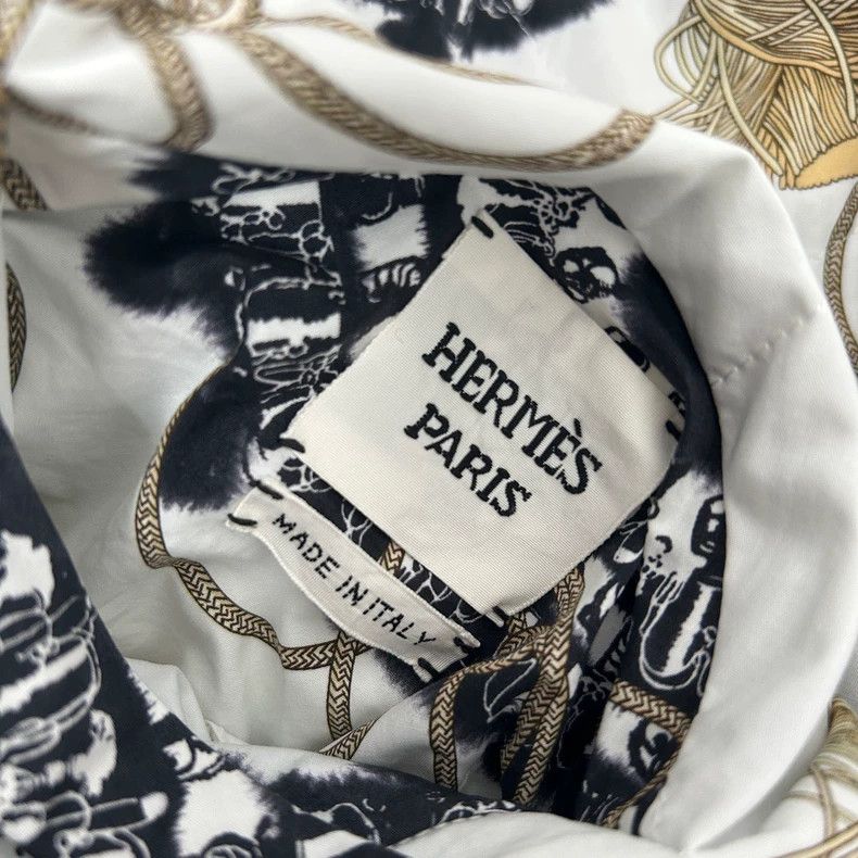 Hermes Hermes White Crewneck Baseball Jacket Size US S / EU 44-46 / 1 - 5 Thumbnail