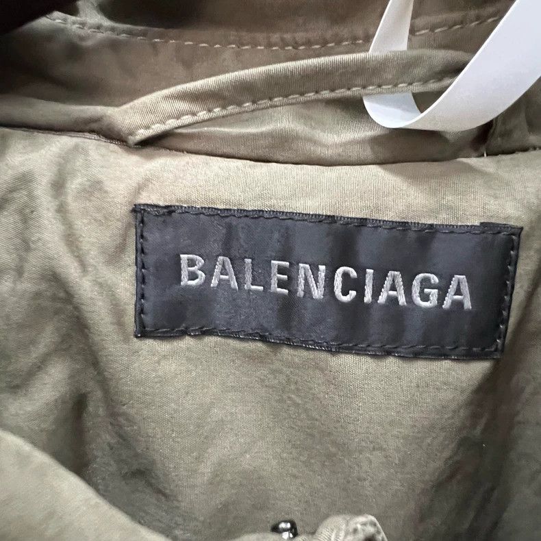 Balenciaga Balenciaga Embroidered Logo Button Jacket Size US S / EU 44-46 / 1 - 4 Thumbnail