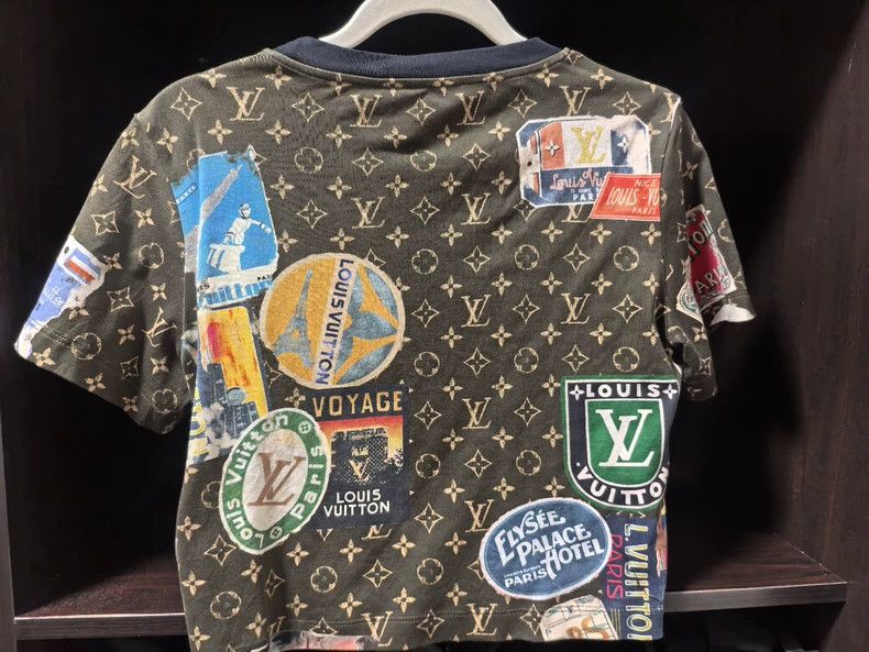 Louis Vuitton LV Monogram Japan Limited T-shirt Size US M / EU 48-50 / 2 - 3 Thumbnail