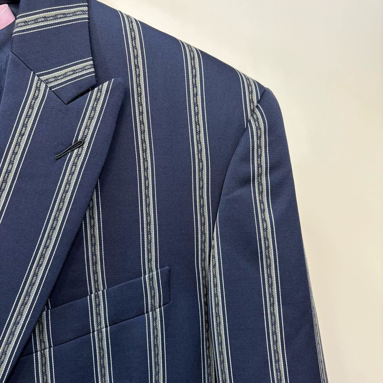 Louis Vuitton Louis Vuitton Vertical Stripe Blazer Size US XL / EU 56 / 4 - 4 Thumbnail