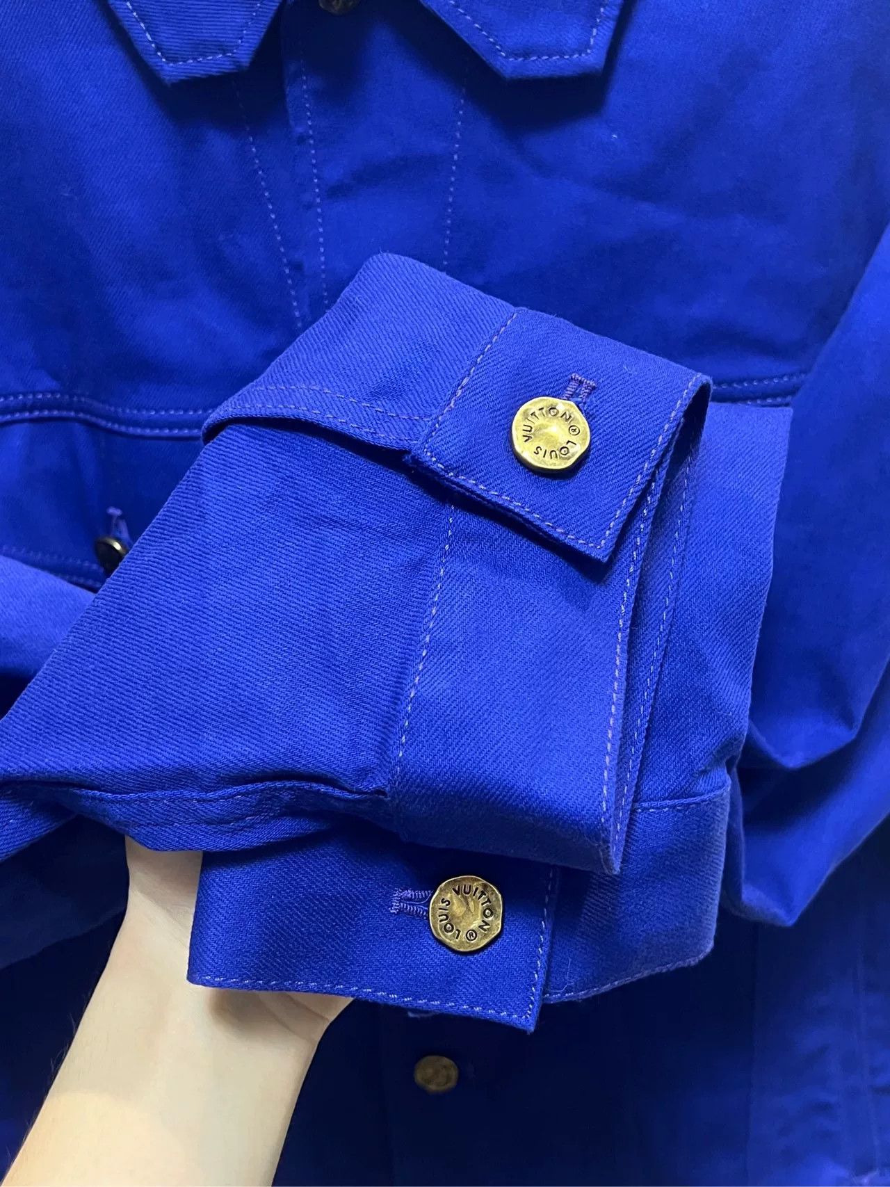 Louis Vuitton LOUIS VUITTON Men's Blue Denim Jacket Size US XXL / EU 58 / 5 - 3 Thumbnail