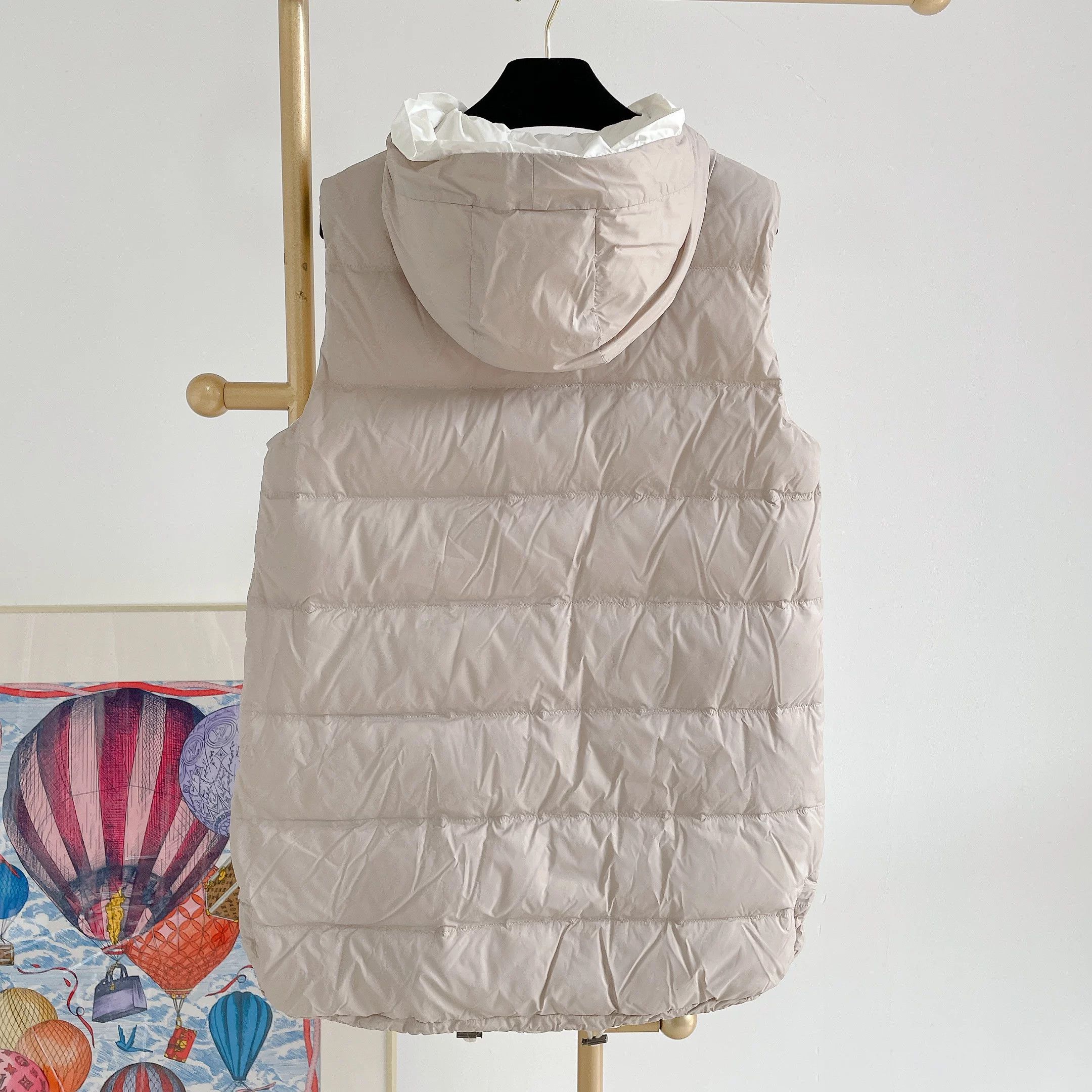 Brunello Cucinelli Brunello Cucinelli Beige Down Vest Size US M / EU 48-50 / 2 - 2 Thumbnail