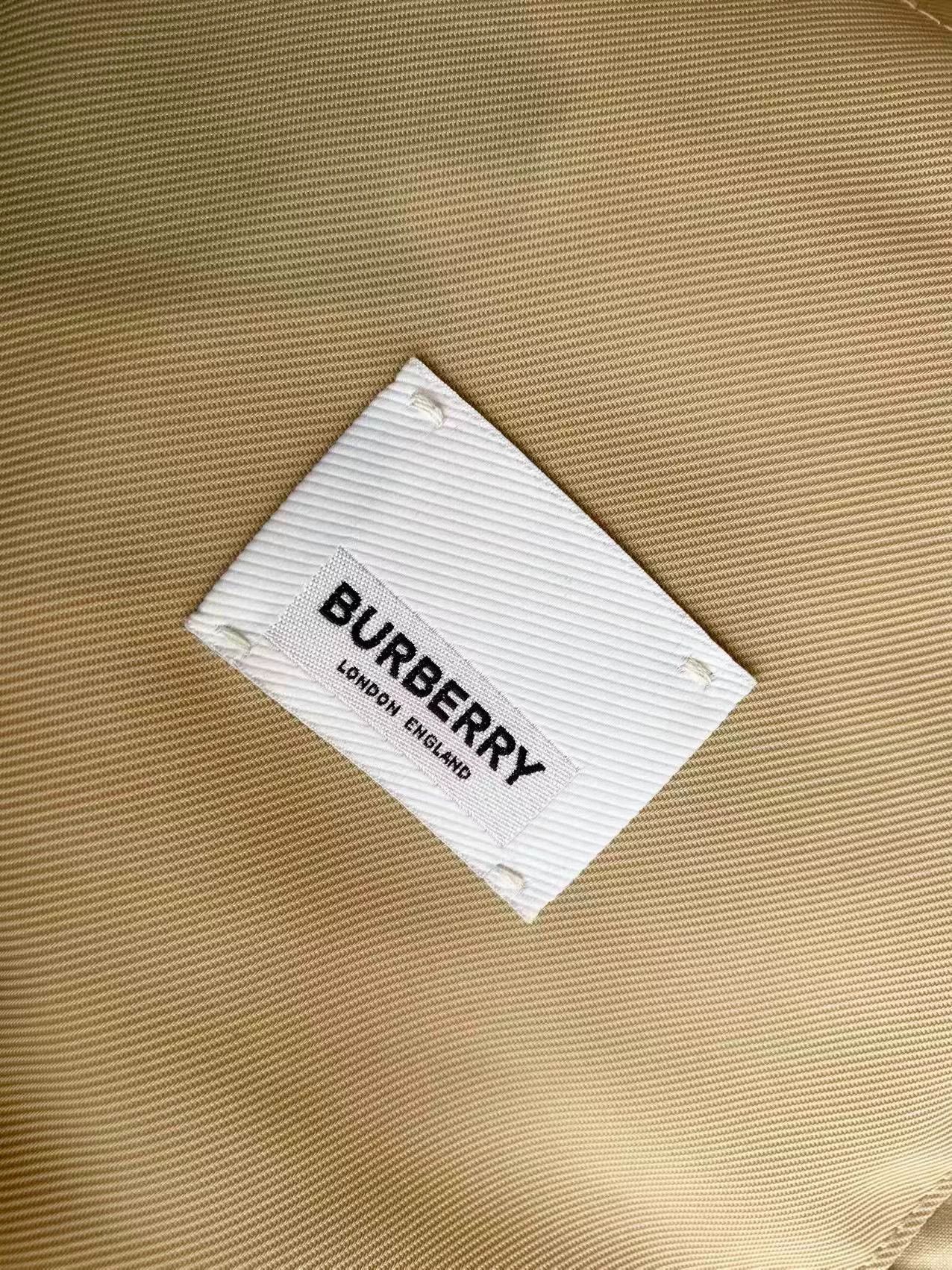 Burberry Burberry Quilted Diamond Pattern Cotton Coat Size US S / EU 44-46 / 1 - 3 Thumbnail
