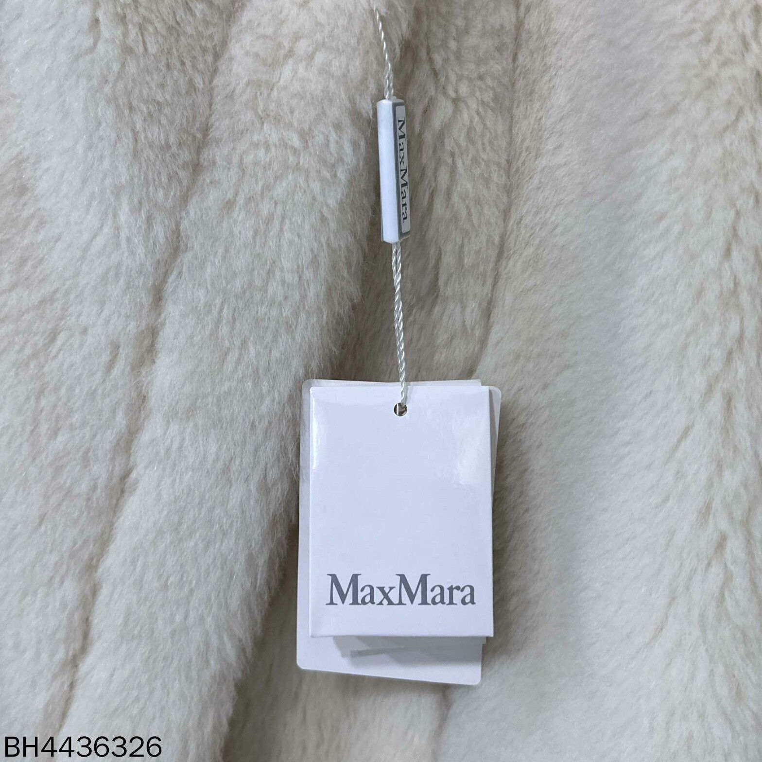 Max Mara cream teddy cape coat by MaxMara Size M / US 6-8 / IT 42-44 - 6 Thumbnail