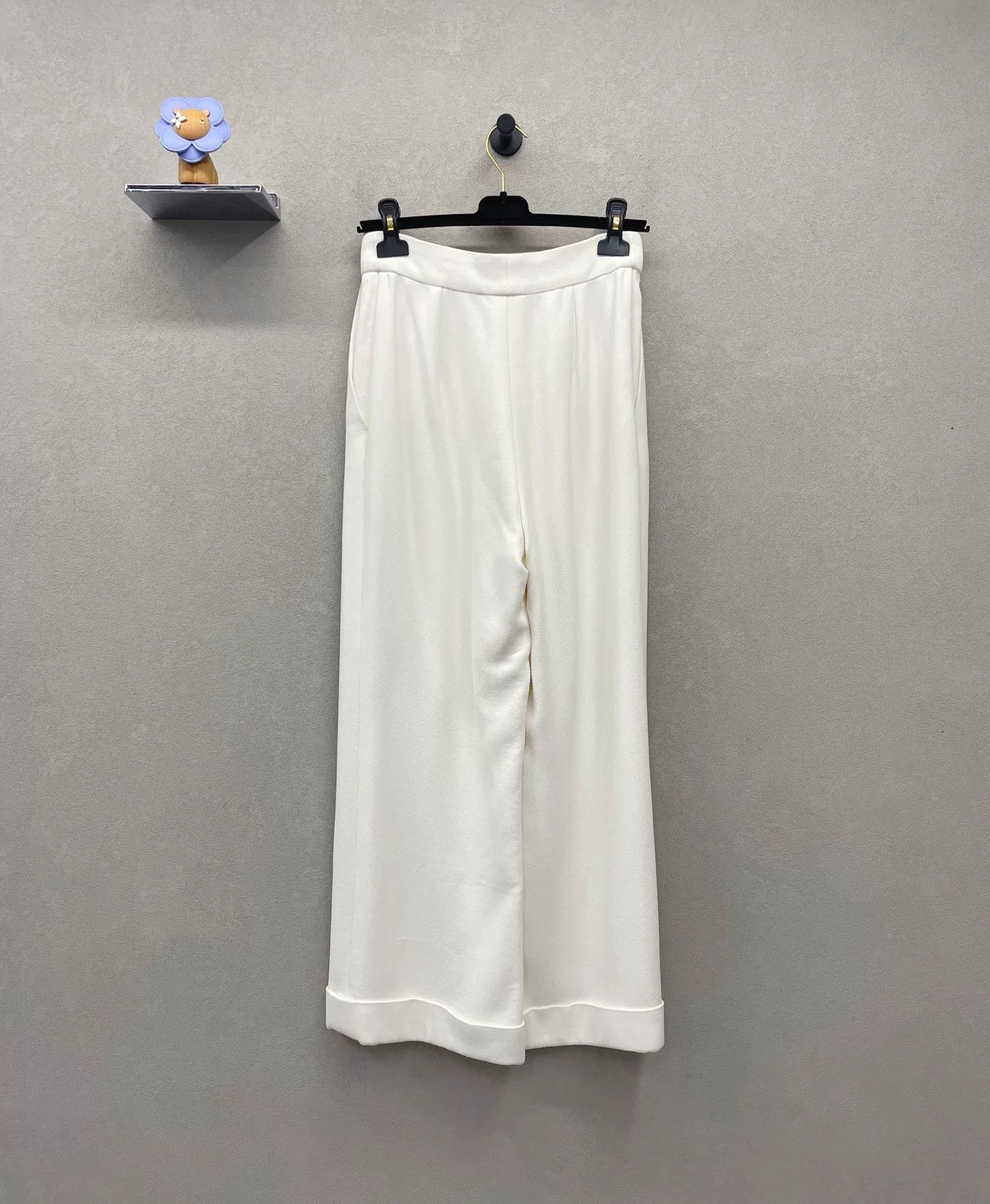 Chanel Chanel White Wide-Leg Pants Size US 36 / EU 52 - 3 Thumbnail