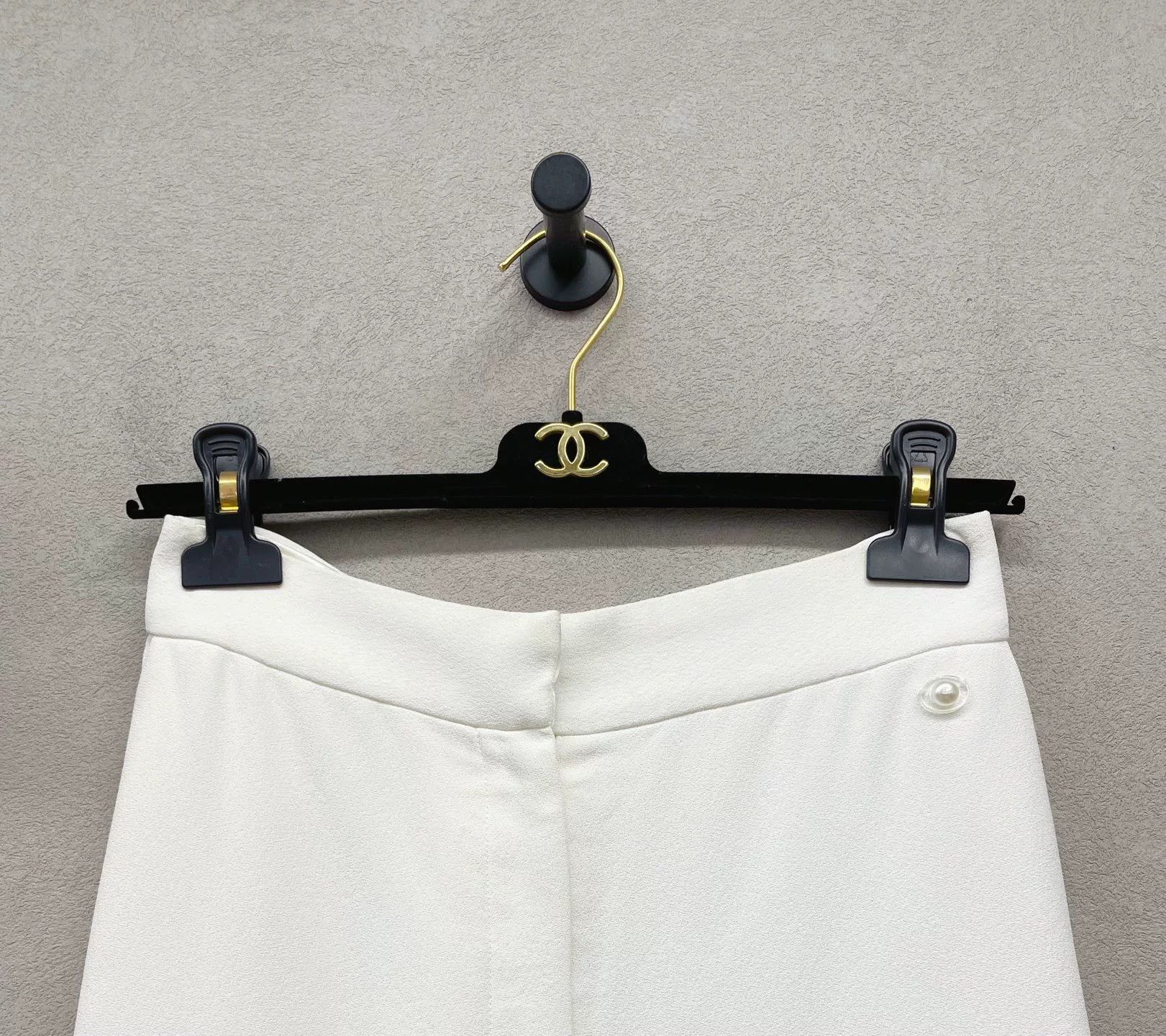 Chanel Chanel White Wide-Leg Pants Size US 36 / EU 52 - 5 Thumbnail