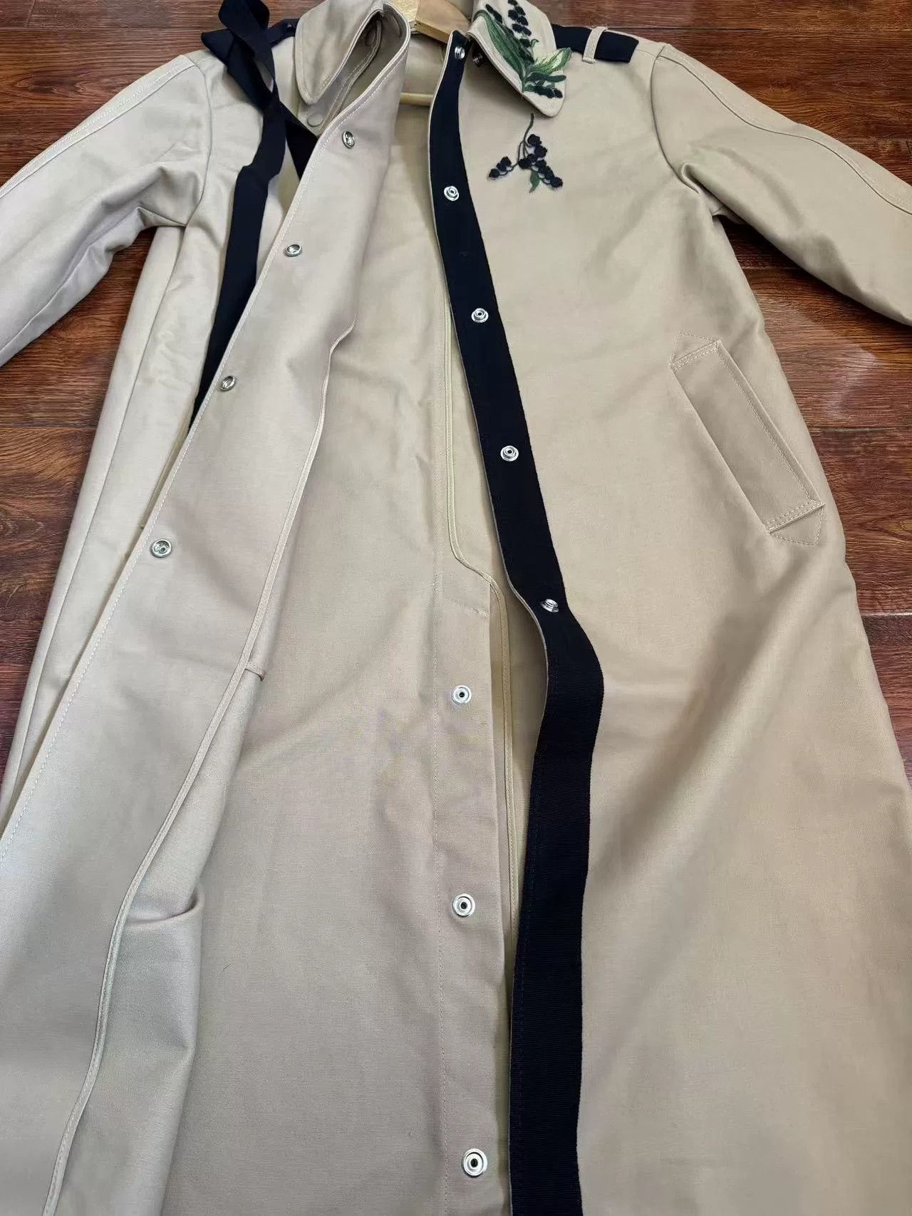 Valentino RED VALENTINO Beige Trench Coat Size US XS / EU 42 / 0 - 8 Thumbnail