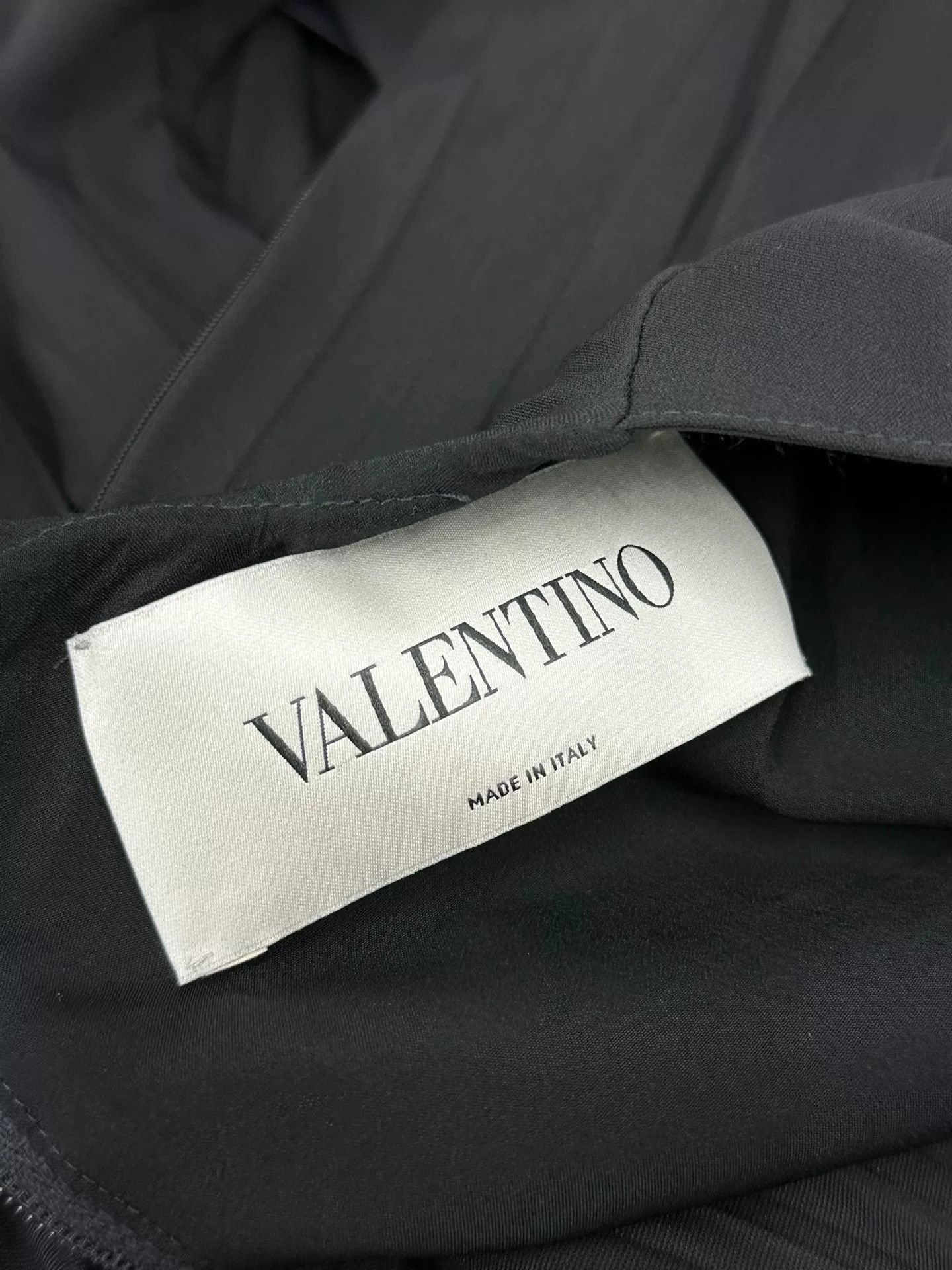Valentino Valentino Black Pleated Panel Dress Size US 38 / EU 54 - 4 Thumbnail