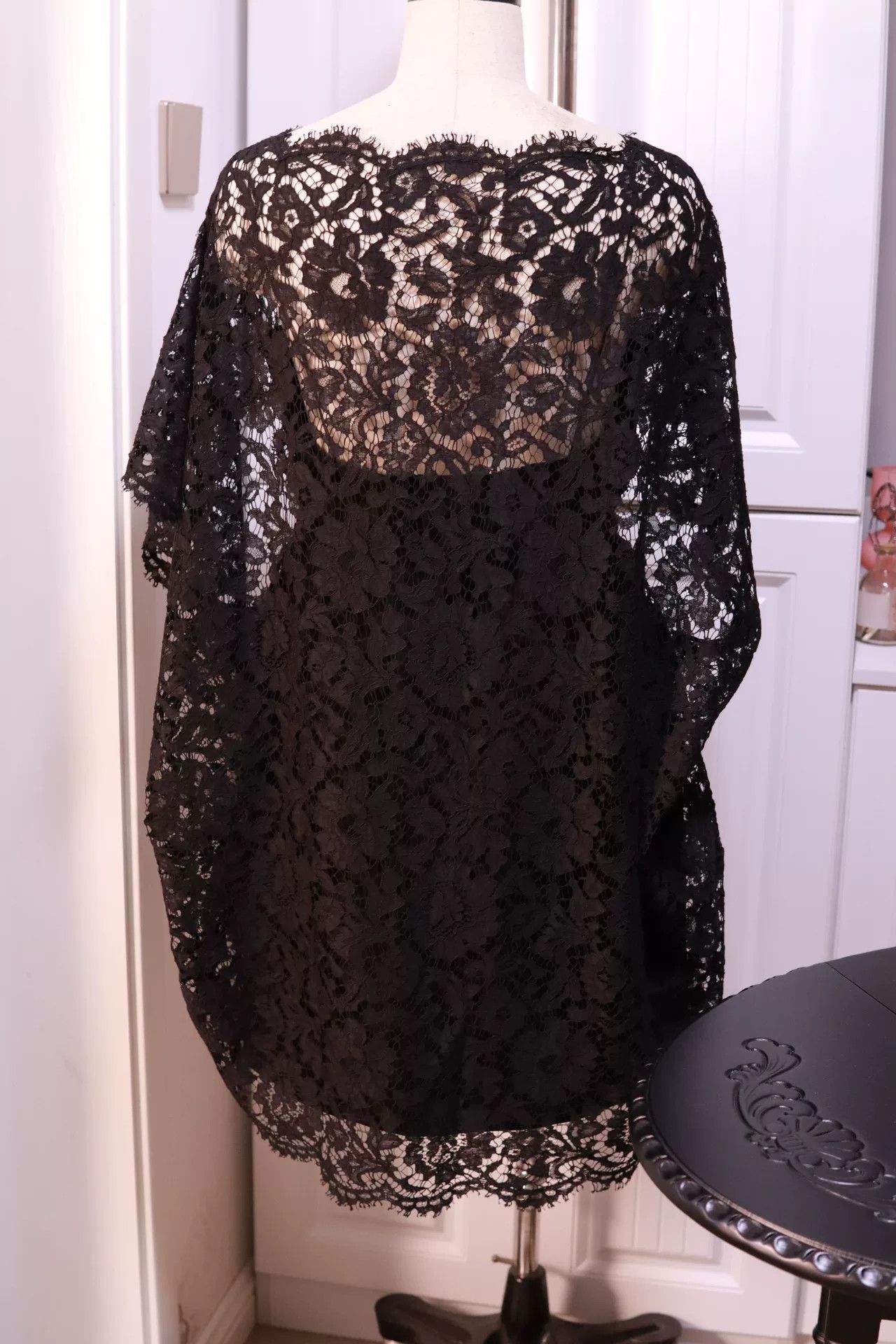 Valentino Valentino Lace Wool Dress Size US S / EU 44-46 / 1 - 4 Thumbnail