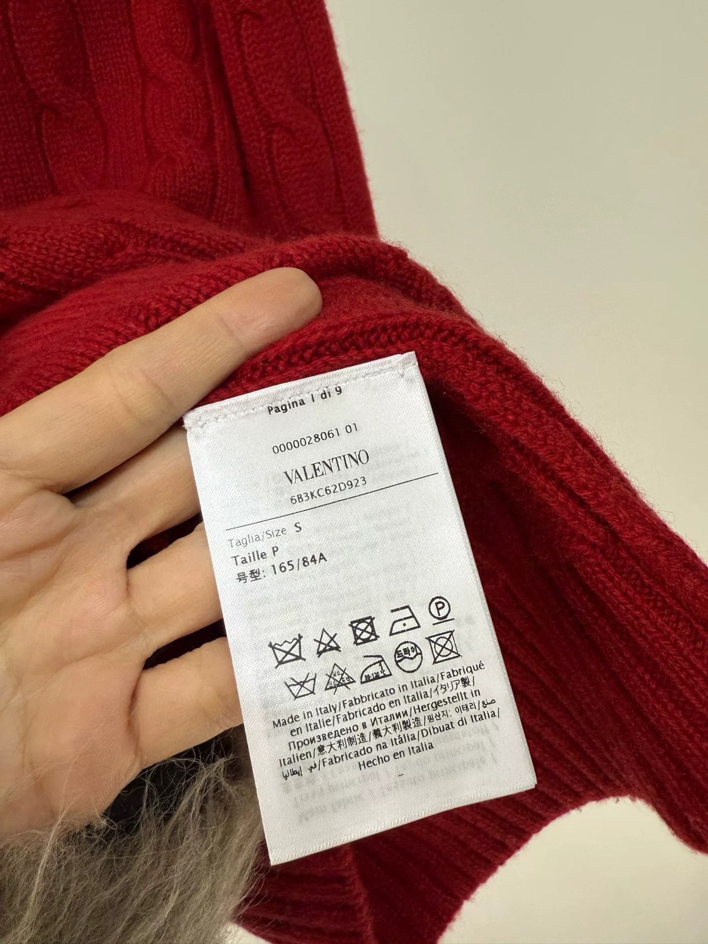 Valentino Valentino Red Cable Knit Cashmere Sweater Size US S / EU 44-46 / 1 - 5 Thumbnail