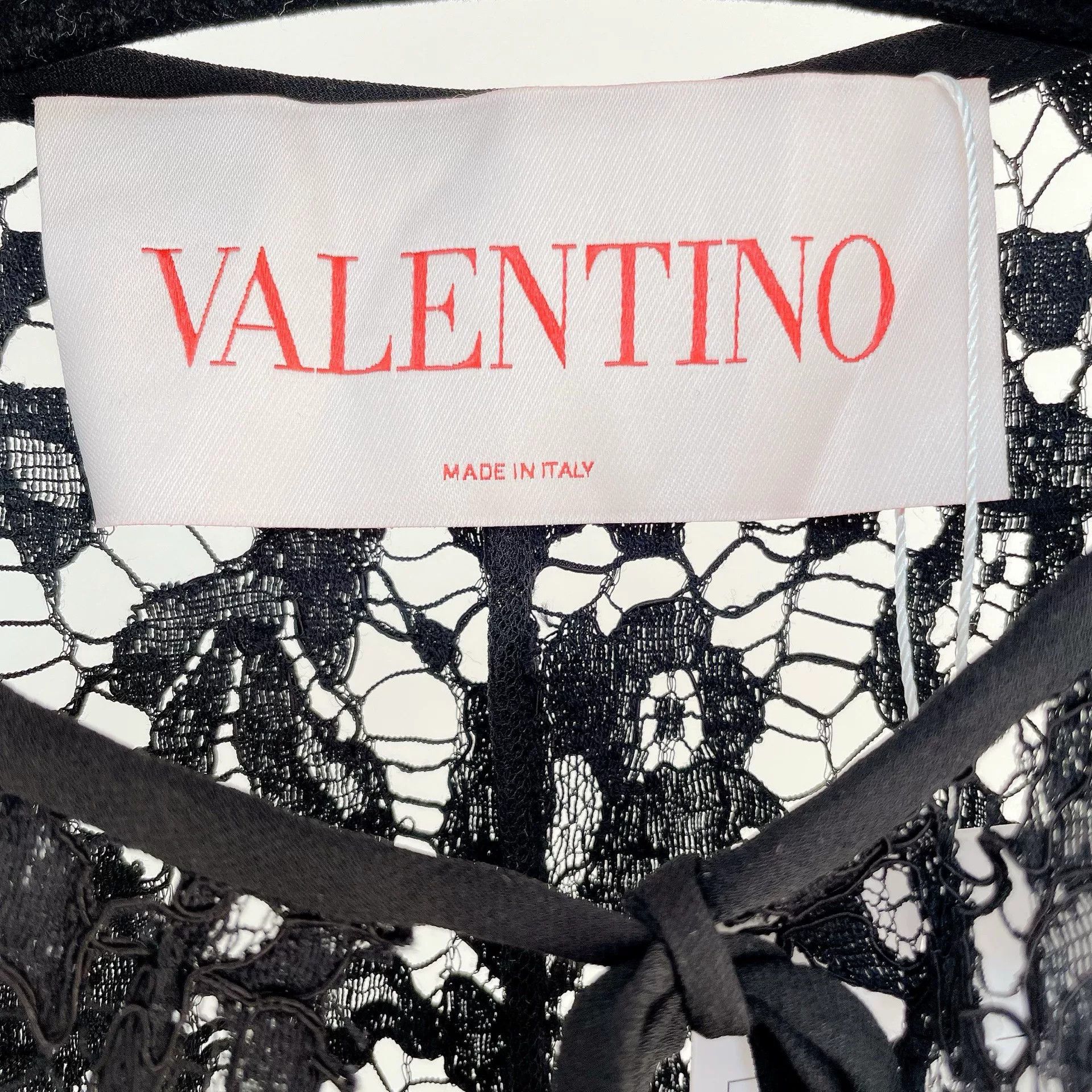 Valentino Valentino Black Lace Cloak Size US M / EU 48-50 / 2 - 3 Thumbnail