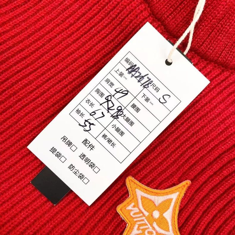 Louis Vuitton Louis Vuitton Ski Capsule Cashmere Sweater Size US S / EU 44-46 / 1 - 7 Thumbnail
