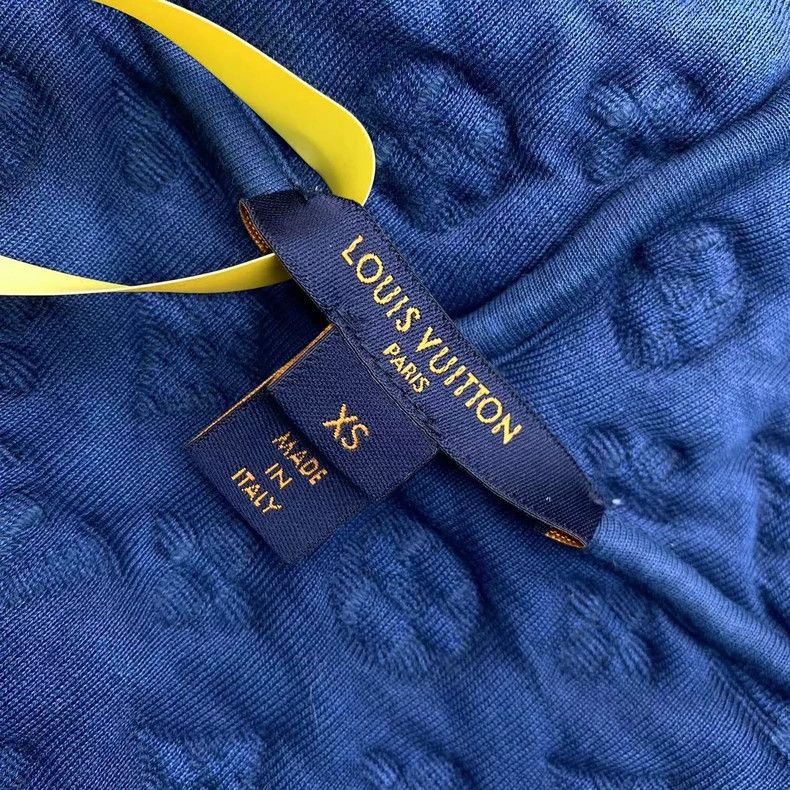 Louis Vuitton Louis Vuitton Blue Logo Embossed Jacket Size US XS / EU 42 / 0 - 6 Thumbnail