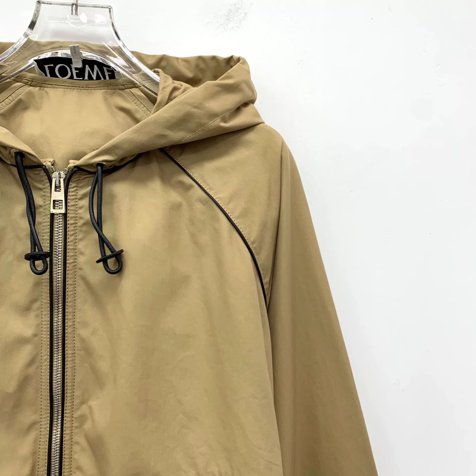 Loewe color-blocked logo hooded jacket Size US M / EU 48-50 / 2 - 3 Thumbnail