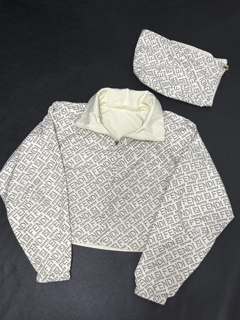 Fendi FENDI x SKIMS Logo Reversible Hooded Jacket Women's White Size US M / EU 48-50 / 2 - 3 Thumbnail