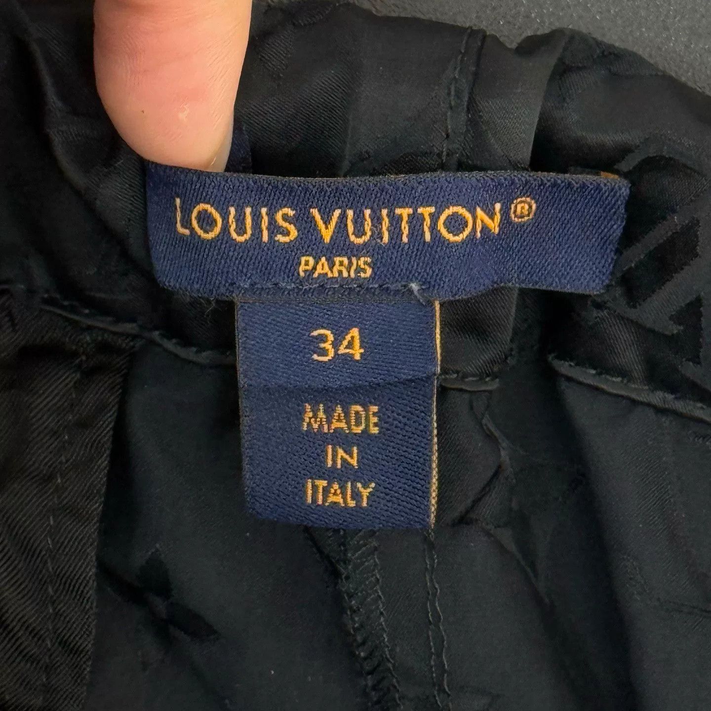 Louis Vuitton Louis Vuitton Black Logo Nylon Pants Size US 34 / EU 50 - 5 Thumbnail