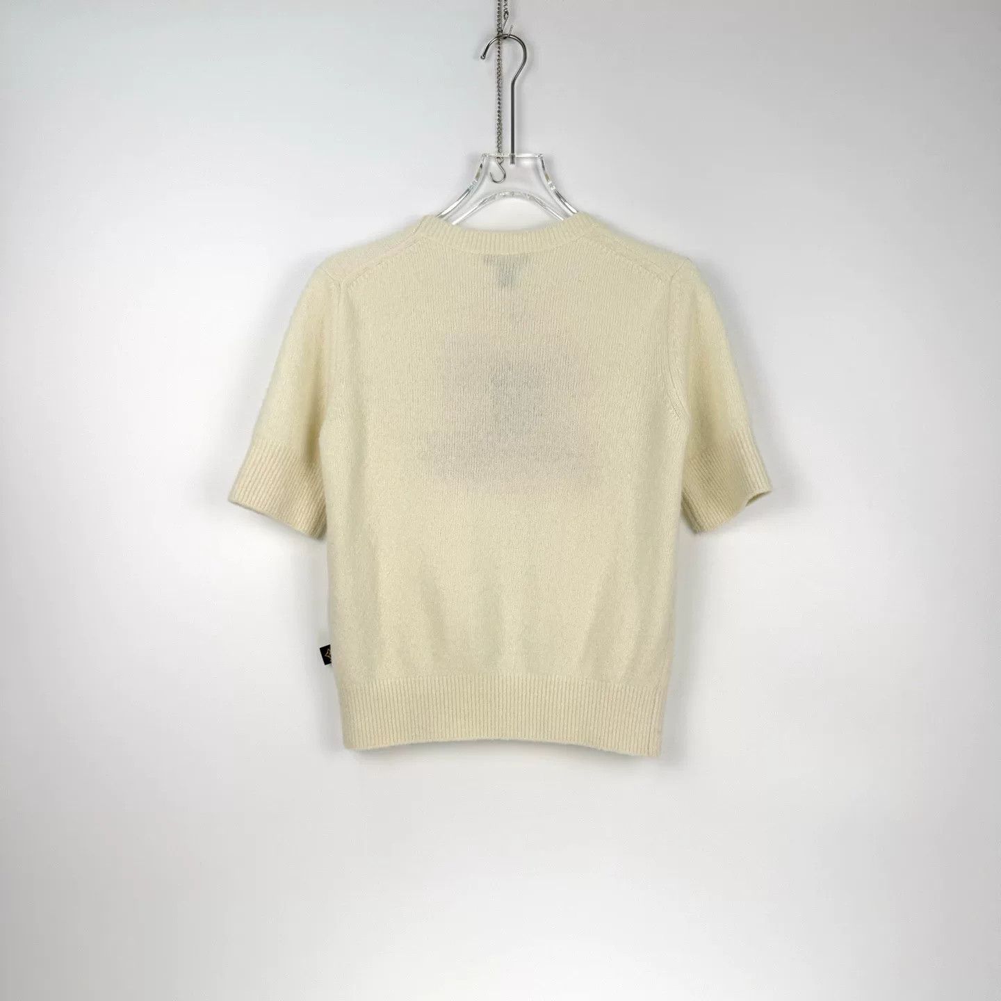 Louis Vuitton Louis Vuitton Beige Logo Short-Sleeve Sweater Size US M / EU 48-50 / 2 - 4 Thumbnail