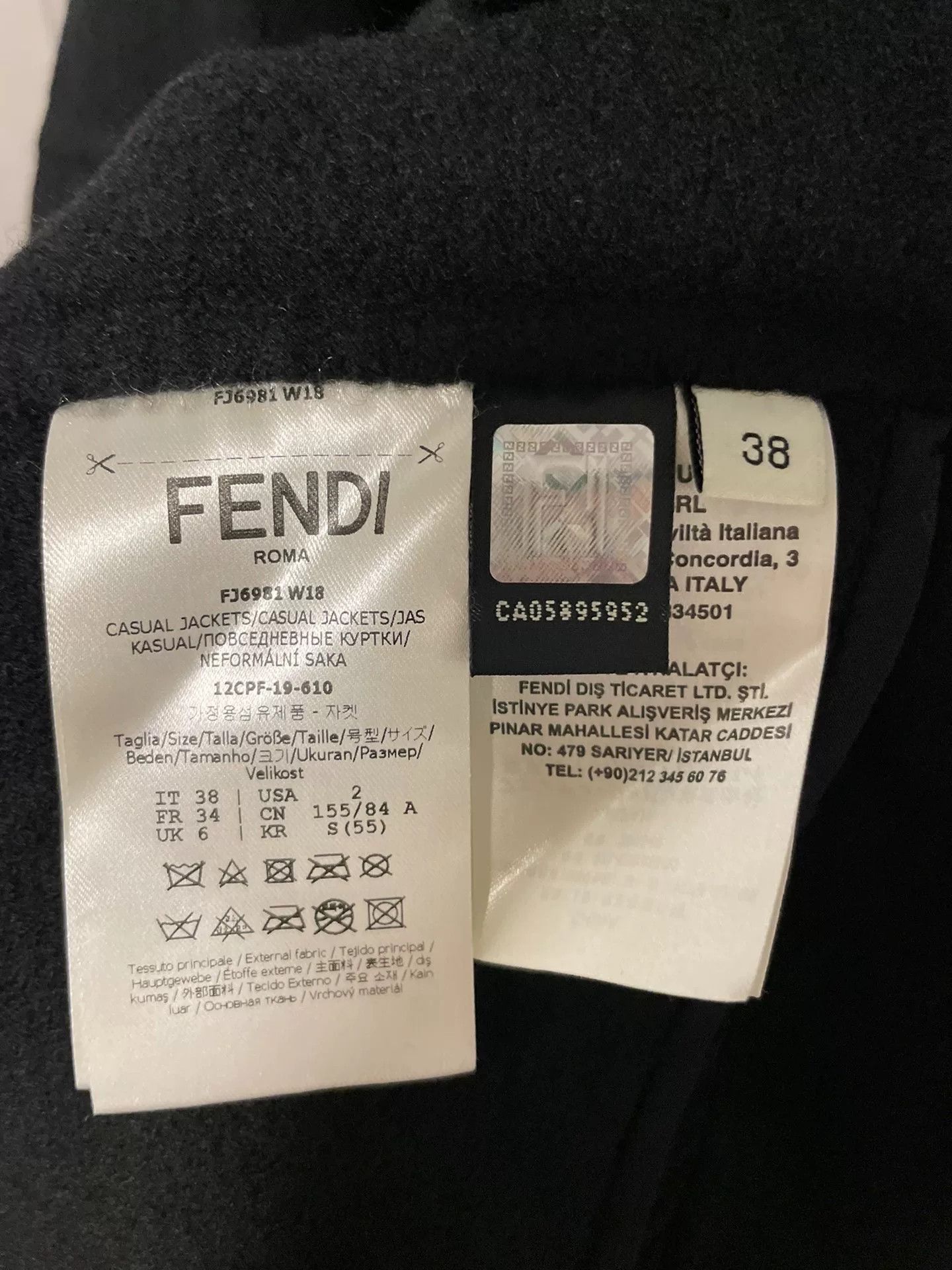 Fendi FENDI Black Paneled Pocket Cashmere Coat Size US M / EU 48-50 / 2 - 6 Thumbnail