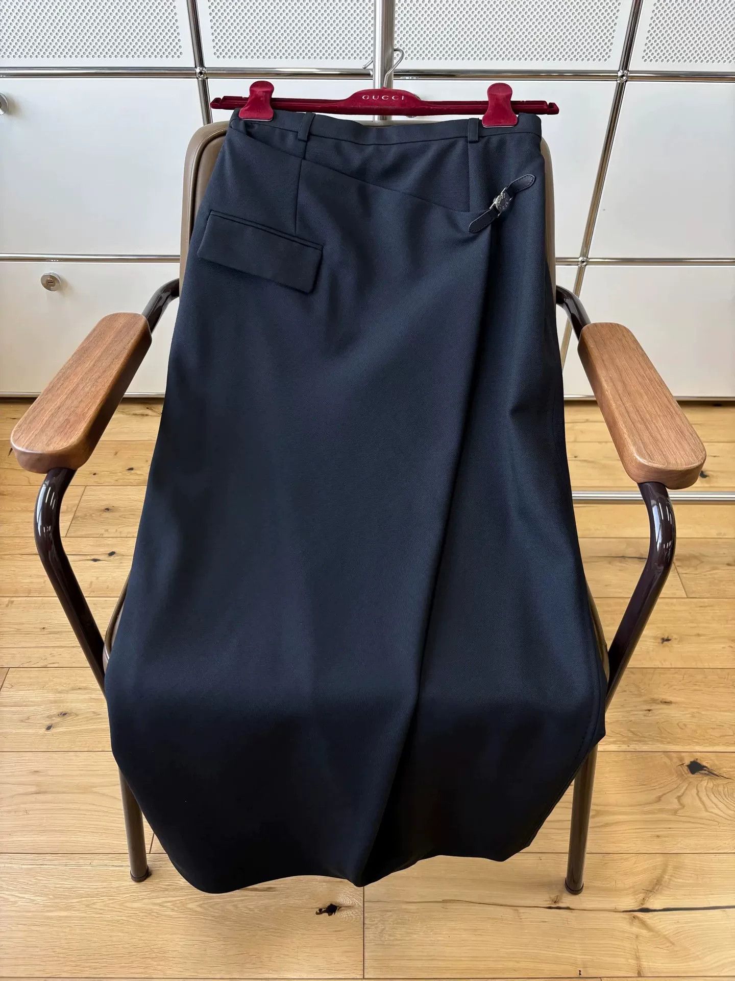 Hermes hermes black leather half-length skirt Size US 36 / EU 52 - 5 Thumbnail
