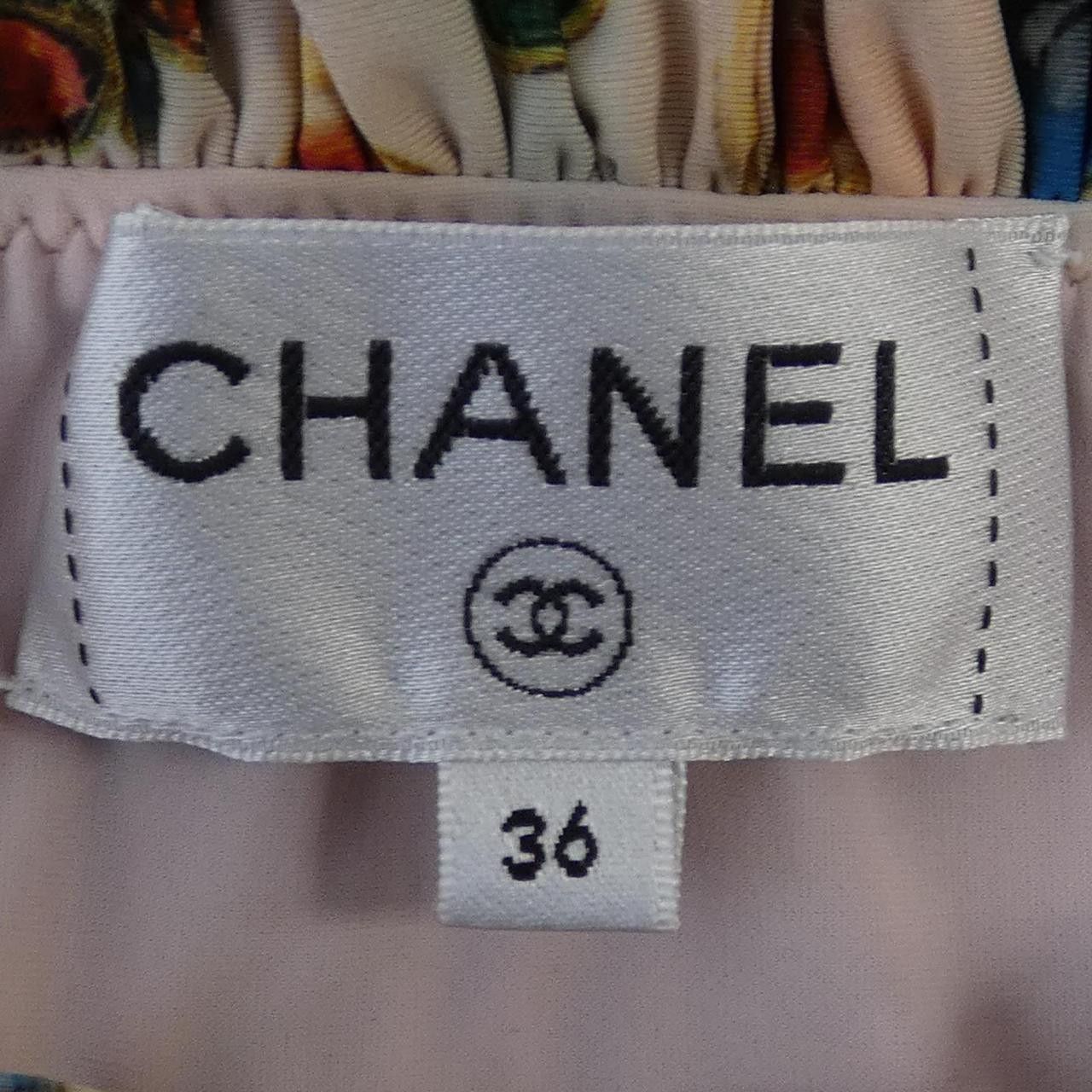 Chanel Chanel Chanel Top Others Tops P70157V48980 21C DUTY FREE for USA Size ONE SIZE - 4 Thumbnail