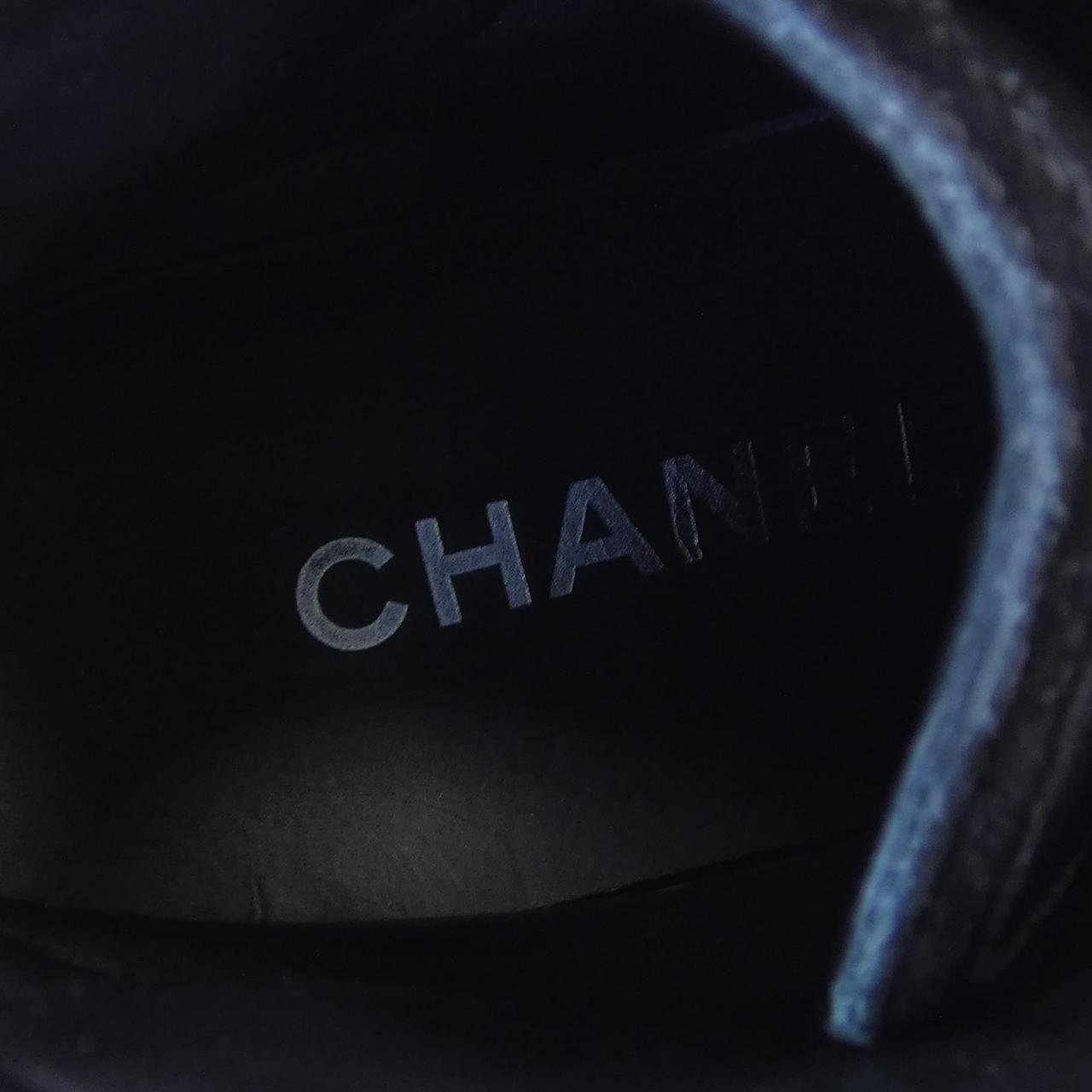 Chanel Chanel Chanel LACE UP Fabric Suede Kidskin Sneaker Suede Shoes G38091Y55624 DUTY FREE for USA Size ONE SIZE - 6 Thumbnail