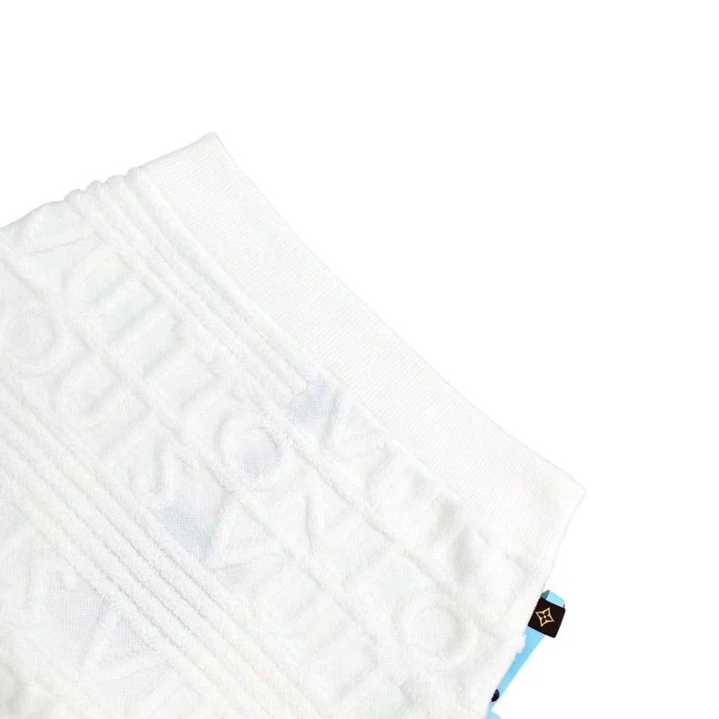Louis Vuitton Louis Vuitton White Embossed Logo Wool Skirt Size US 36 / EU 52 - 3 Thumbnail