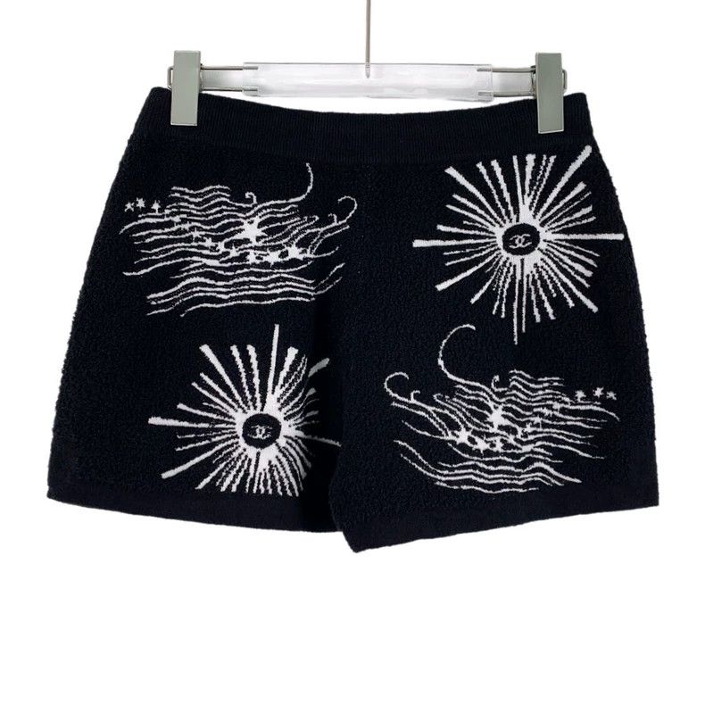Chanel Chanel Black Lion Firework Knit Shorts Size US 36 / EU 52 - 2 Thumbnail