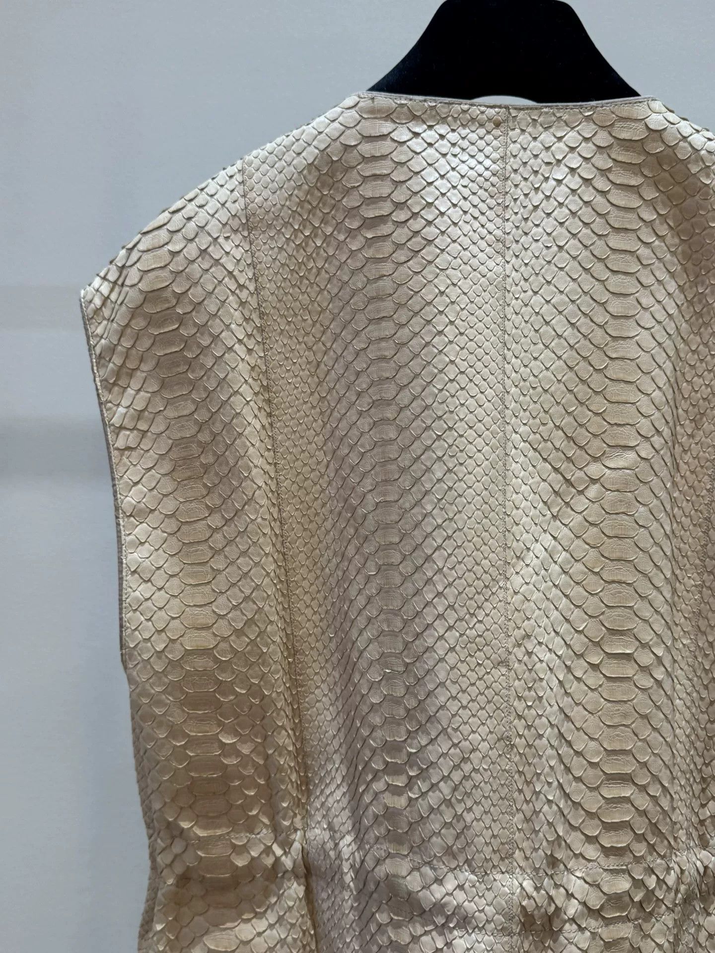 Brunello Cucinelli Brunello Cucinelli Beige Snake Print Vest Size US M / EU 48-50 / 2 - 6 Thumbnail