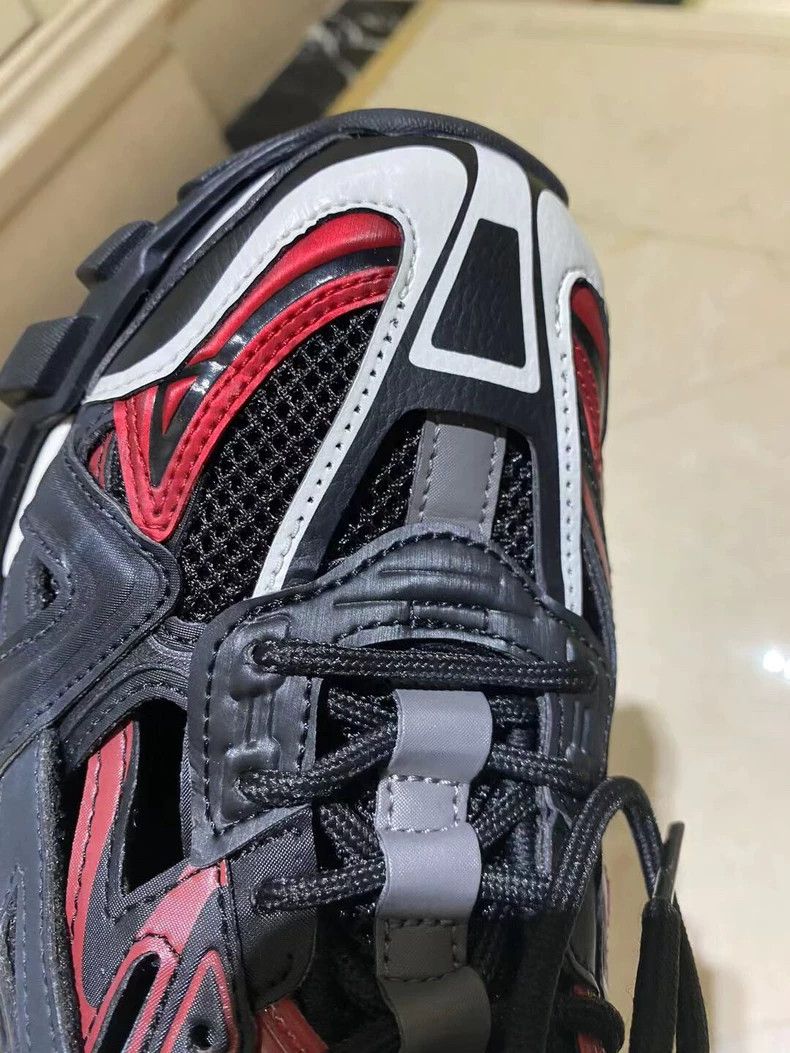 Balenciaga Balenciaga Track.2 Men's Sneakers Black Red Size US 8 / EU 41 - 7 Thumbnail